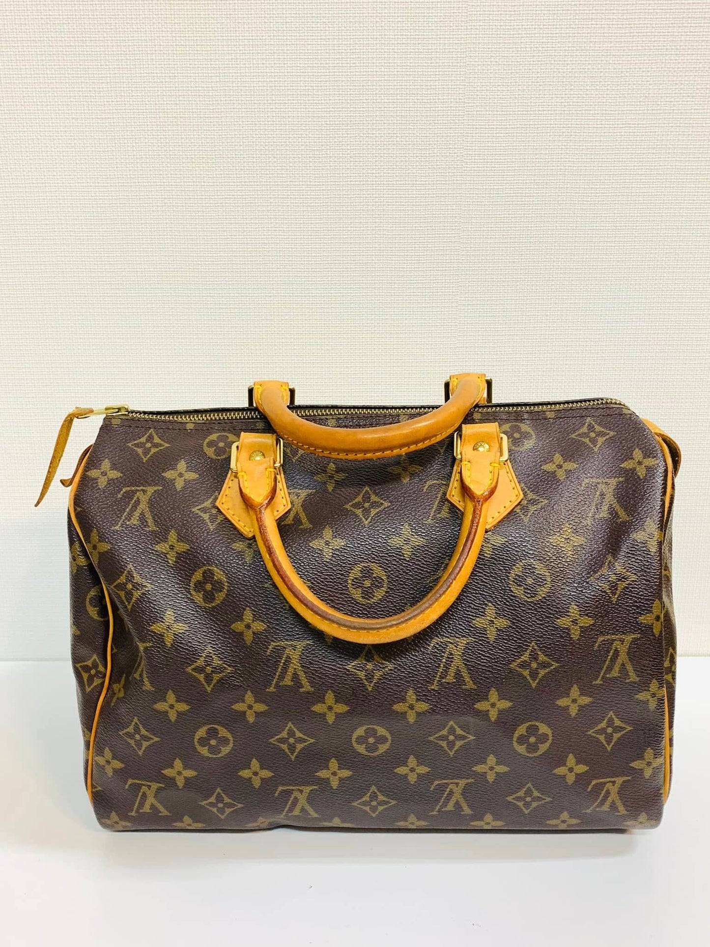 Louis Vuitton Speedy 30