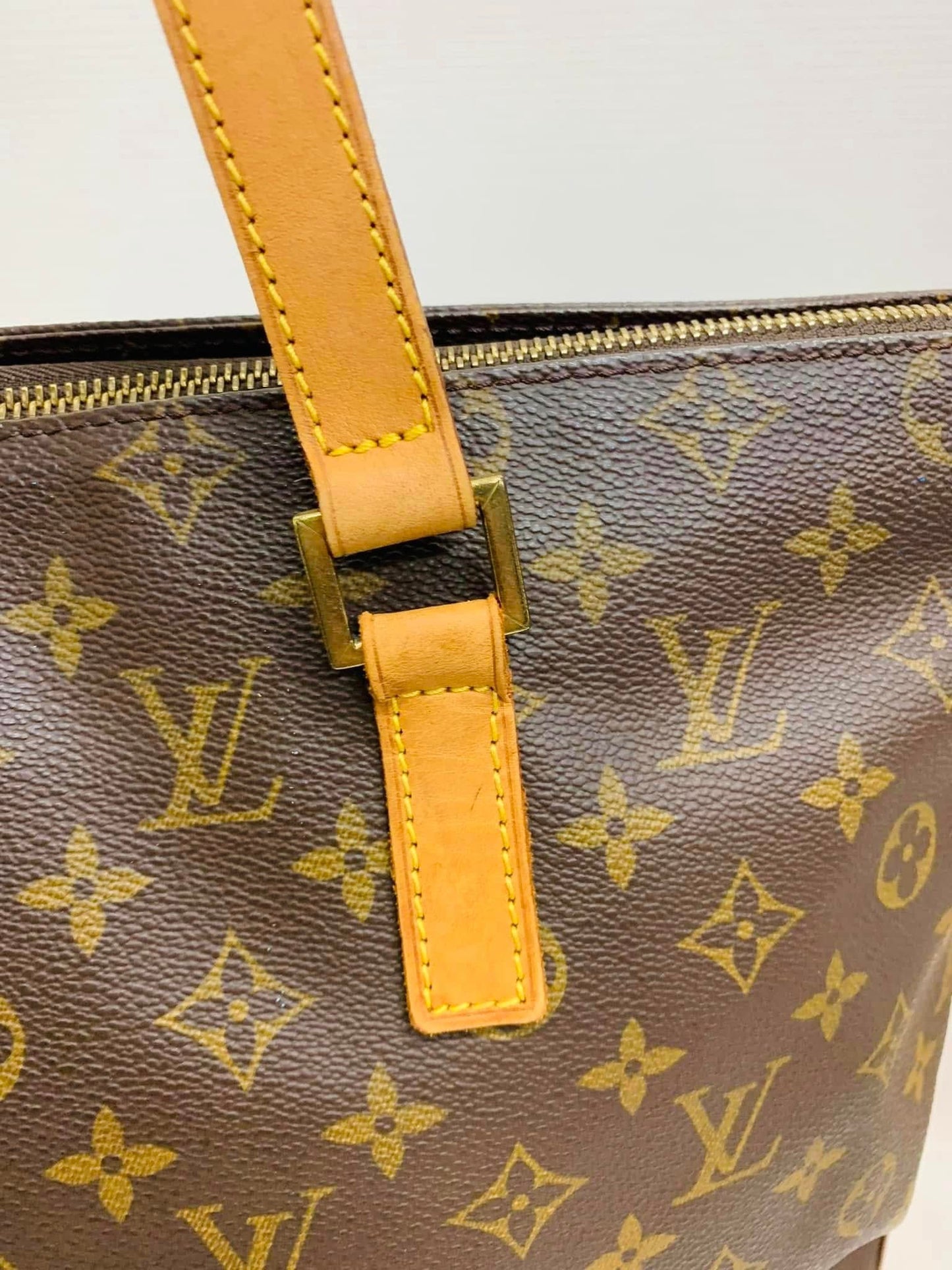 Louis Vuitton Cabas Mezzo