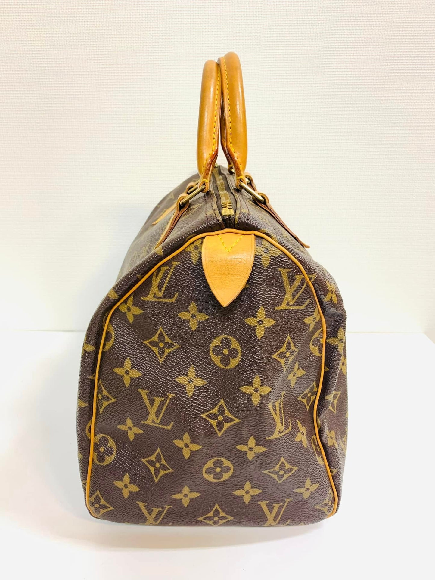 Authentic Louis Vuitton Speedy 30