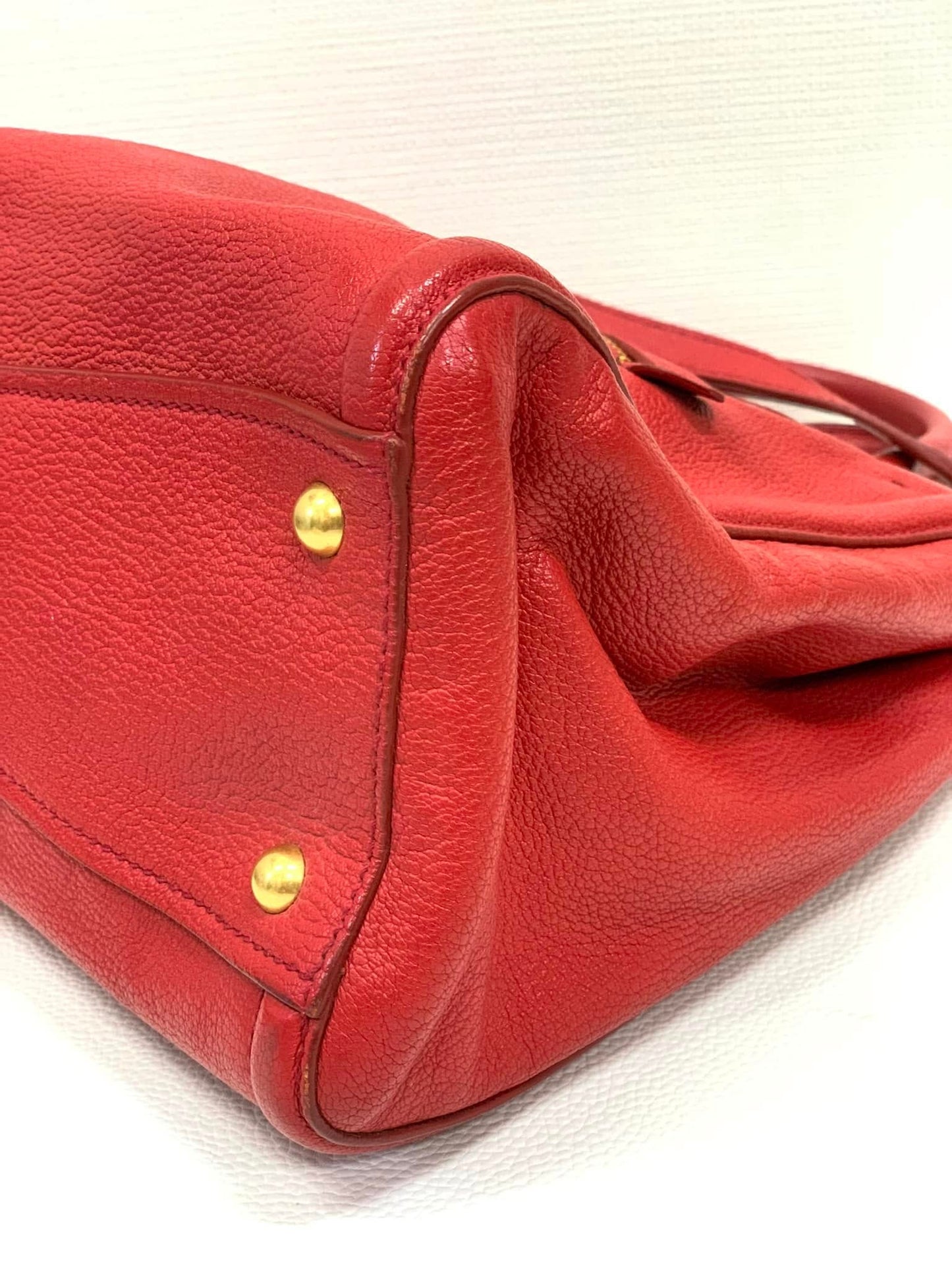 Miu Miu Leather Handle Bag Red (Used)