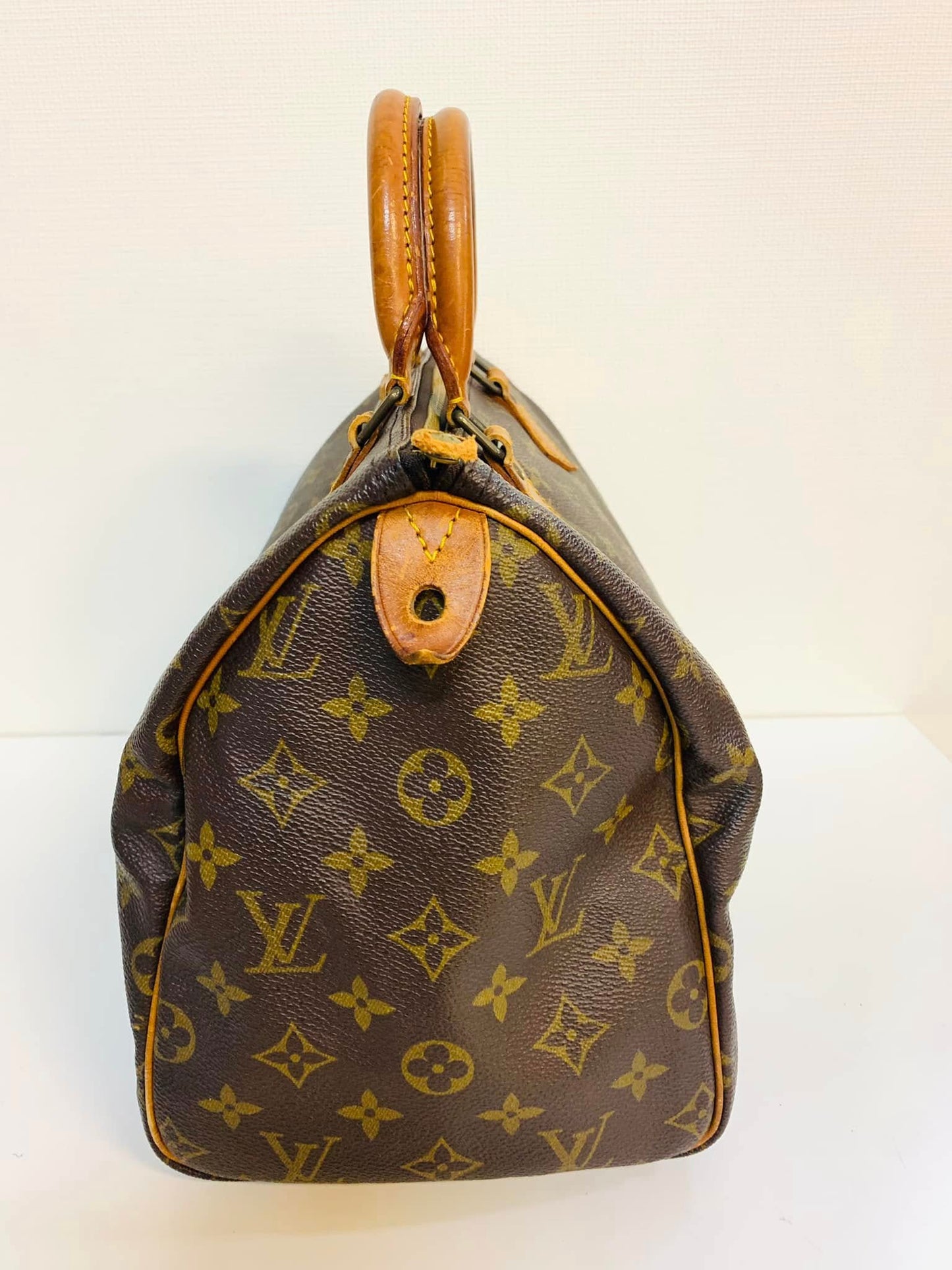 Louis Vuitton Speedy 30 Used