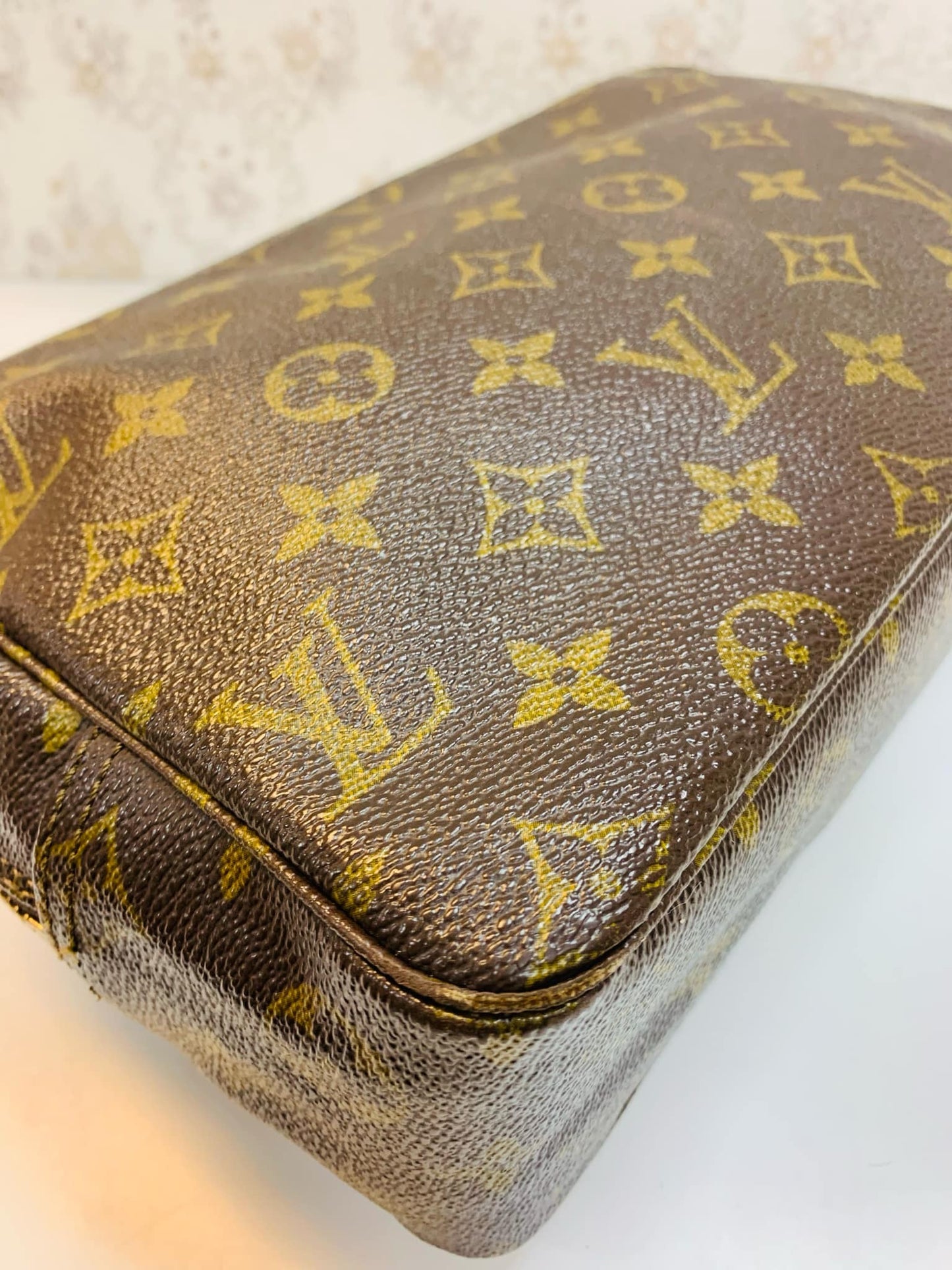 TROUSSE 28