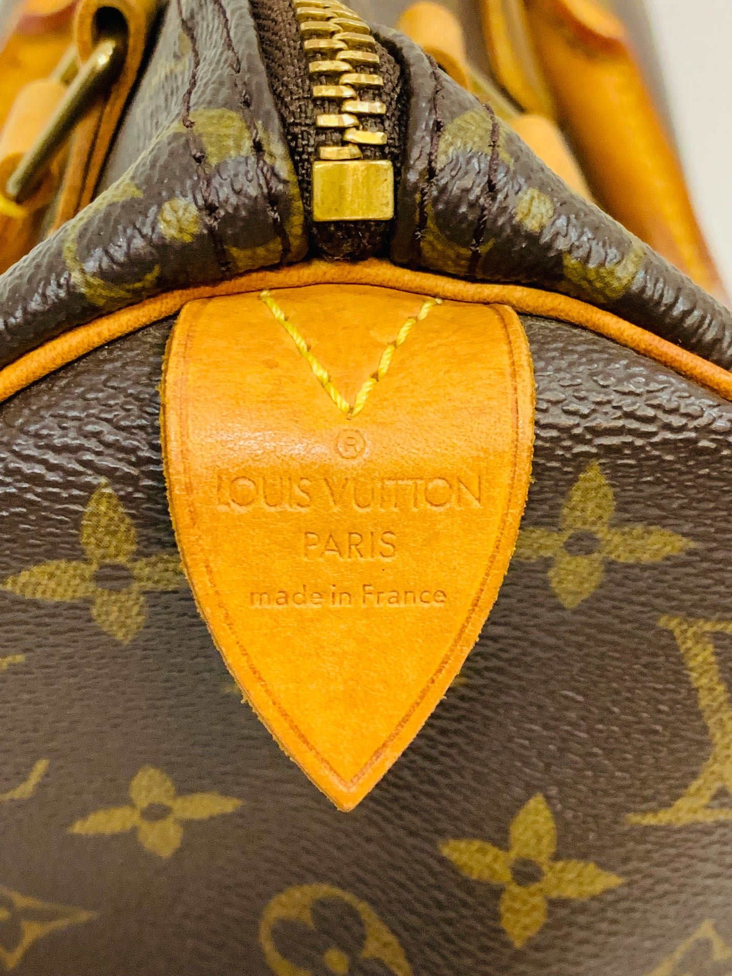 USED LOUIS VUITTON SPEEDY 25