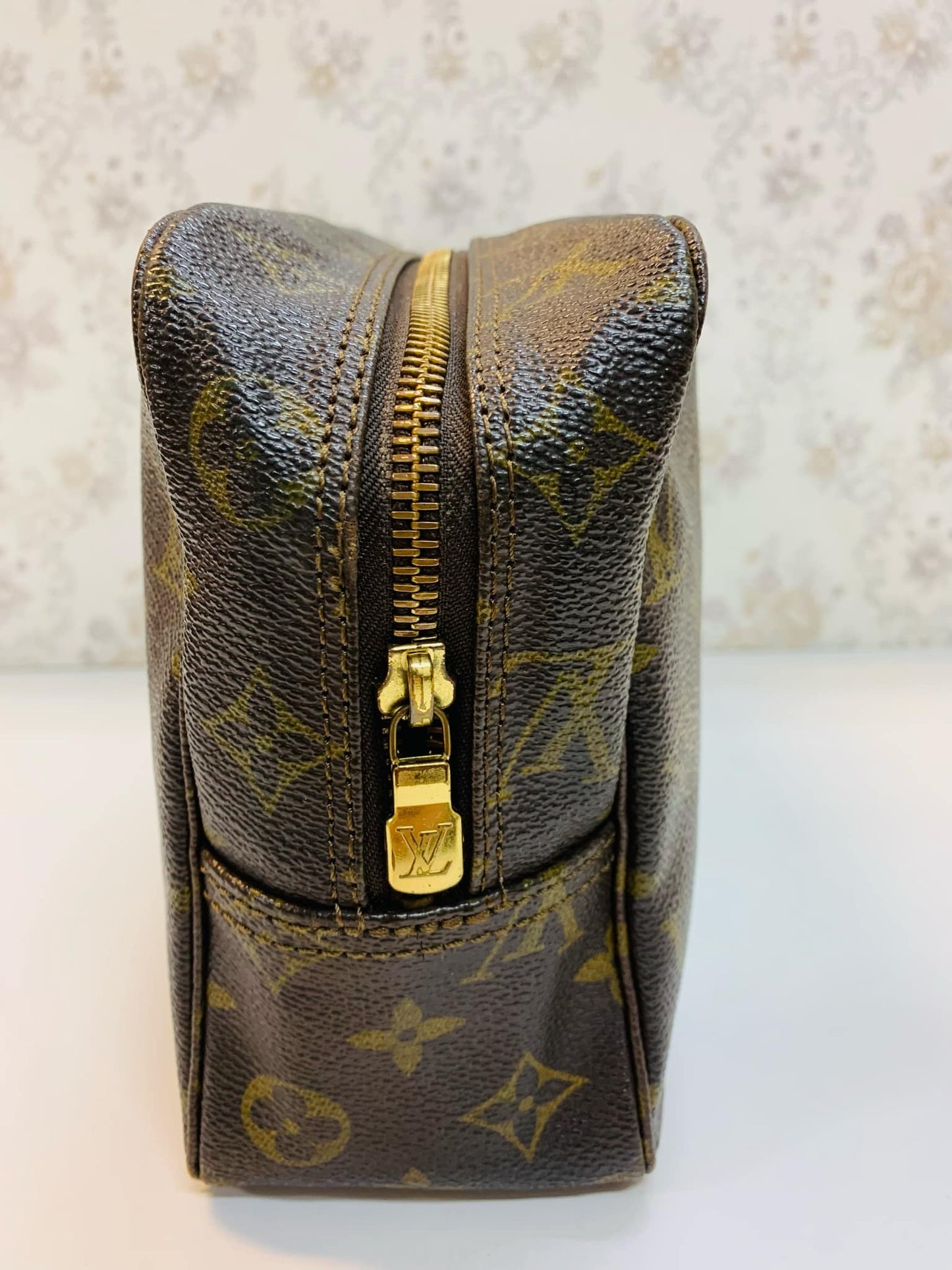 TROUSSE 28