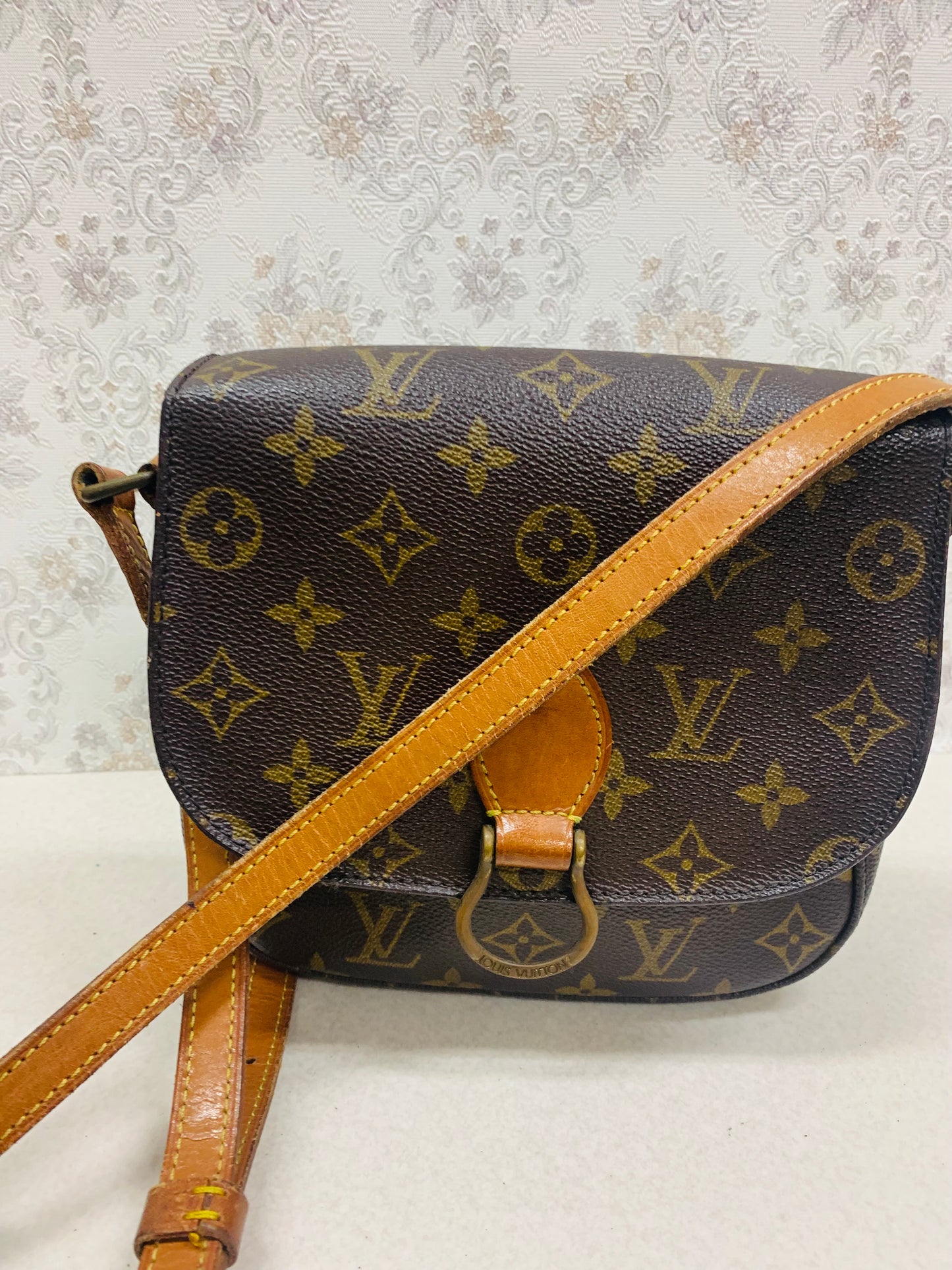 Louis Vuitton Monogram Saint Cloud MM