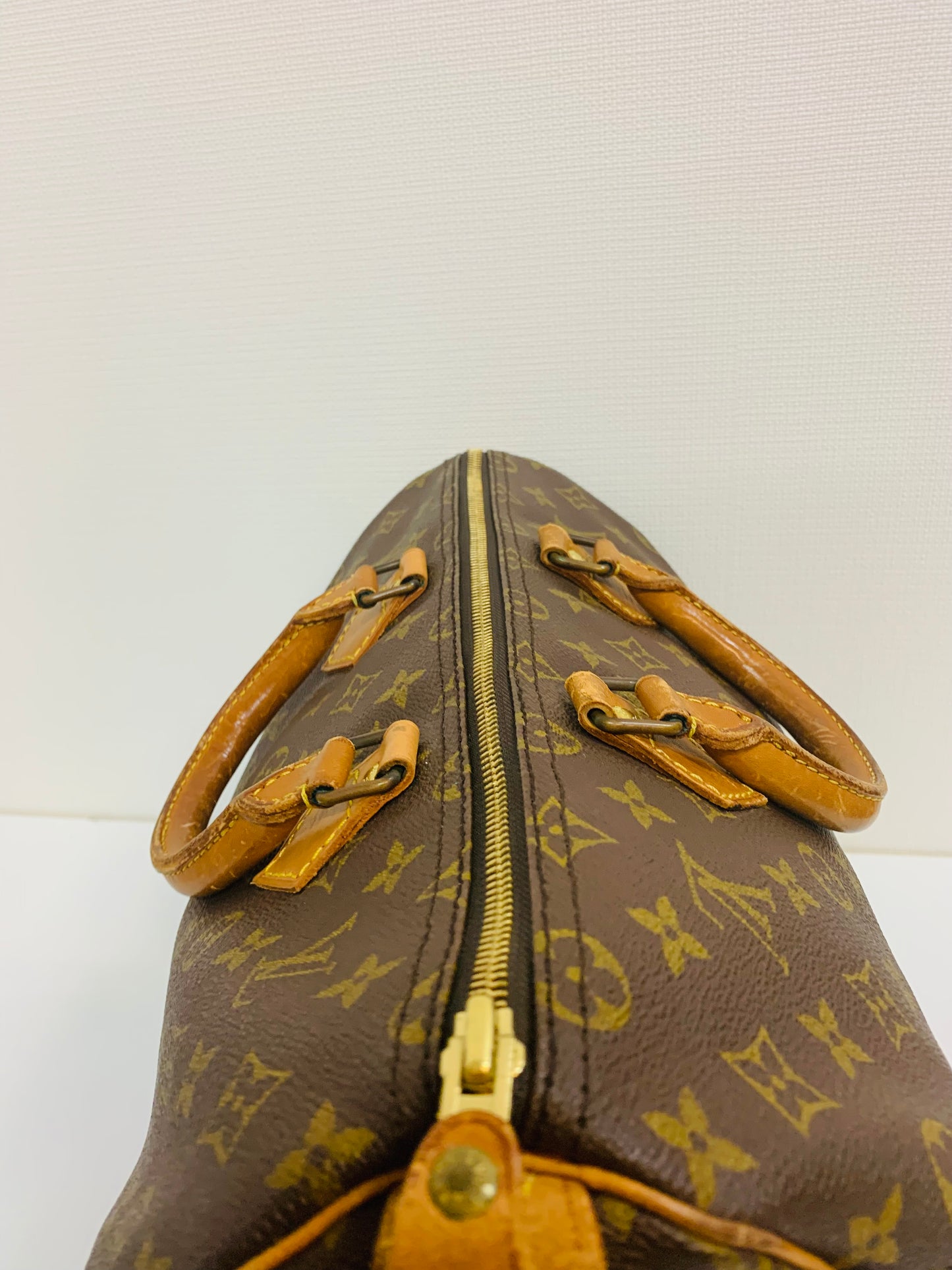 USED LOUIS VUITTON SPEEDY 35