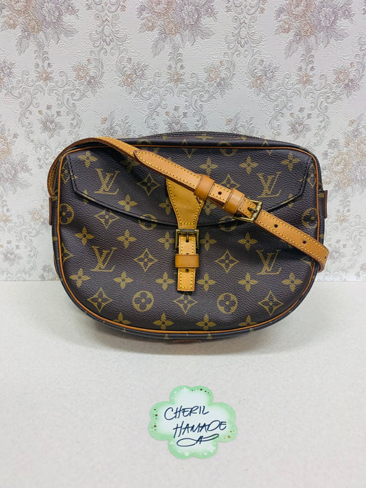 Louis Vuitton Monogram JeuneFille GM