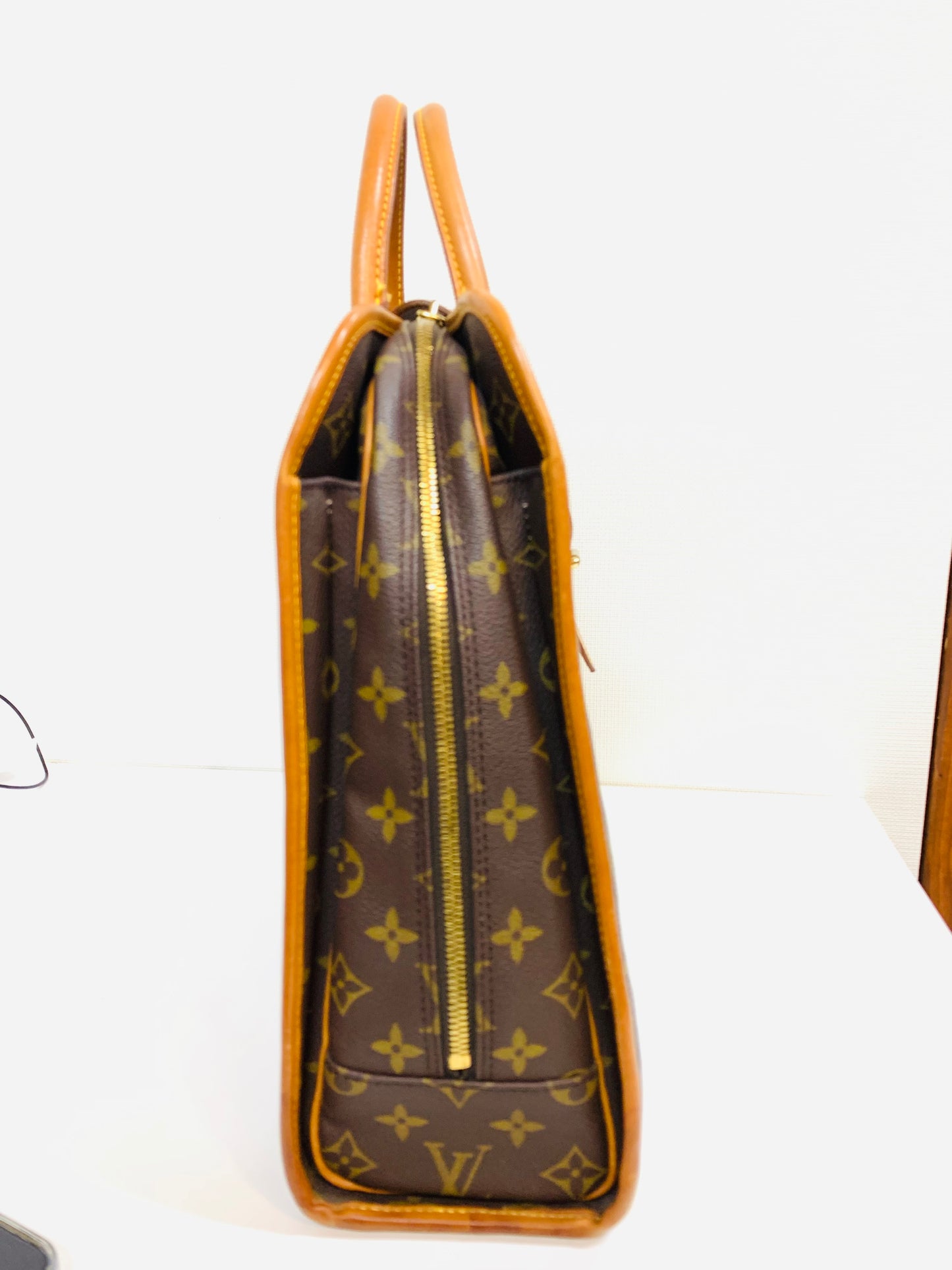 USED LOUIS VUITTON RIVOLI BUSINESS BAG