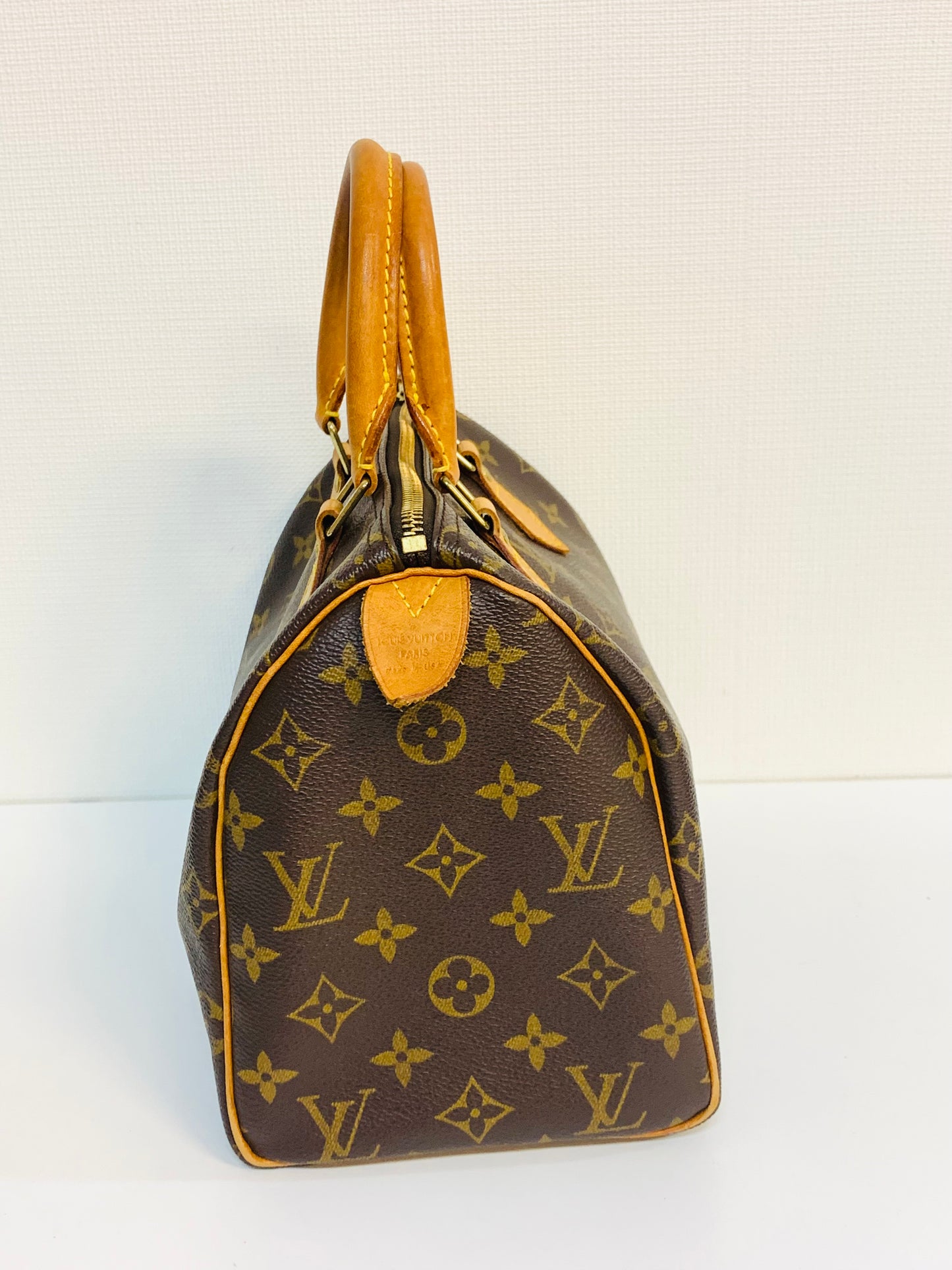 LOUIS VUITTON Speedy 25