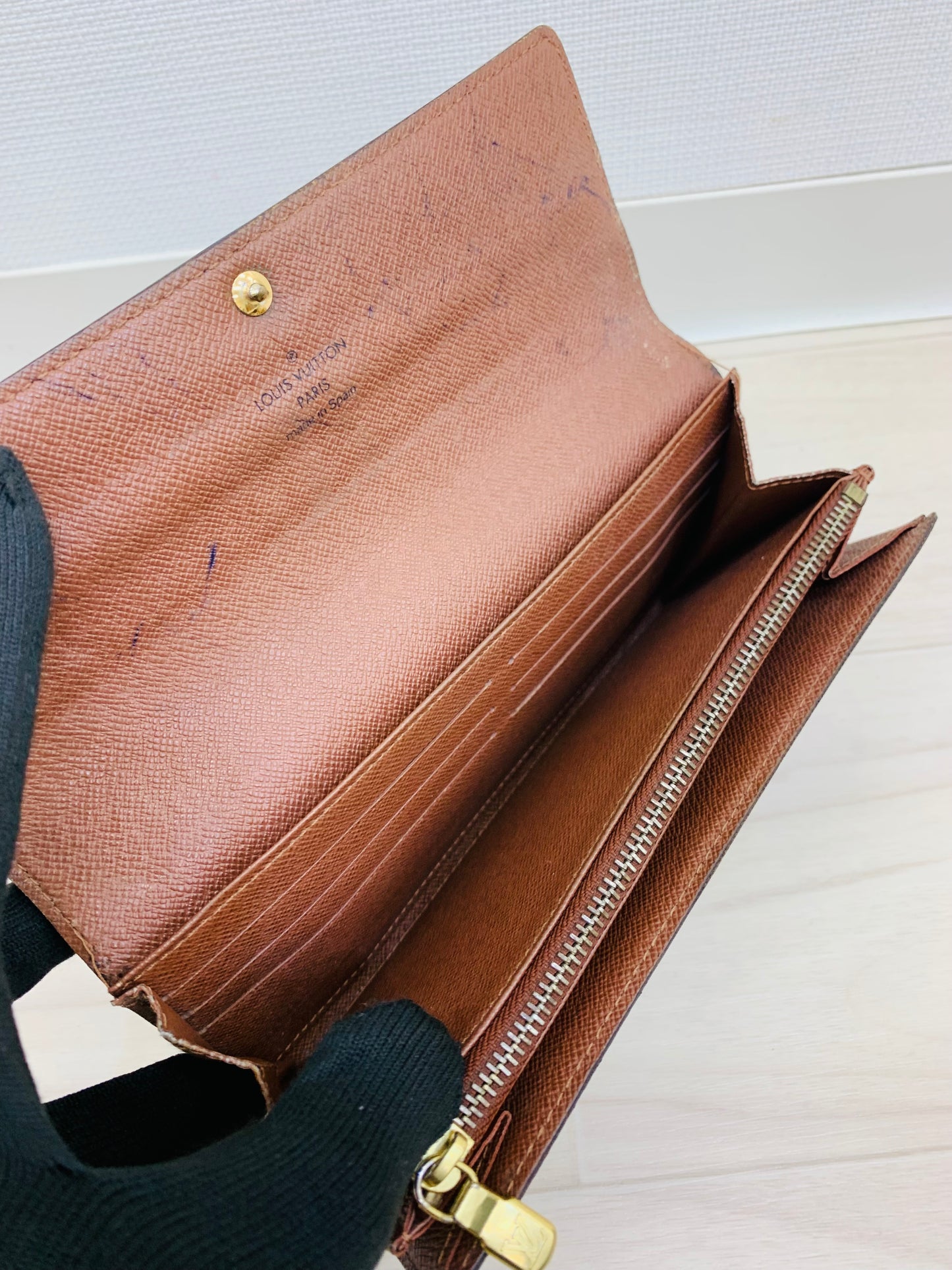 Louis Vuitton Monogram Sarah Wallet 10 Card Slots