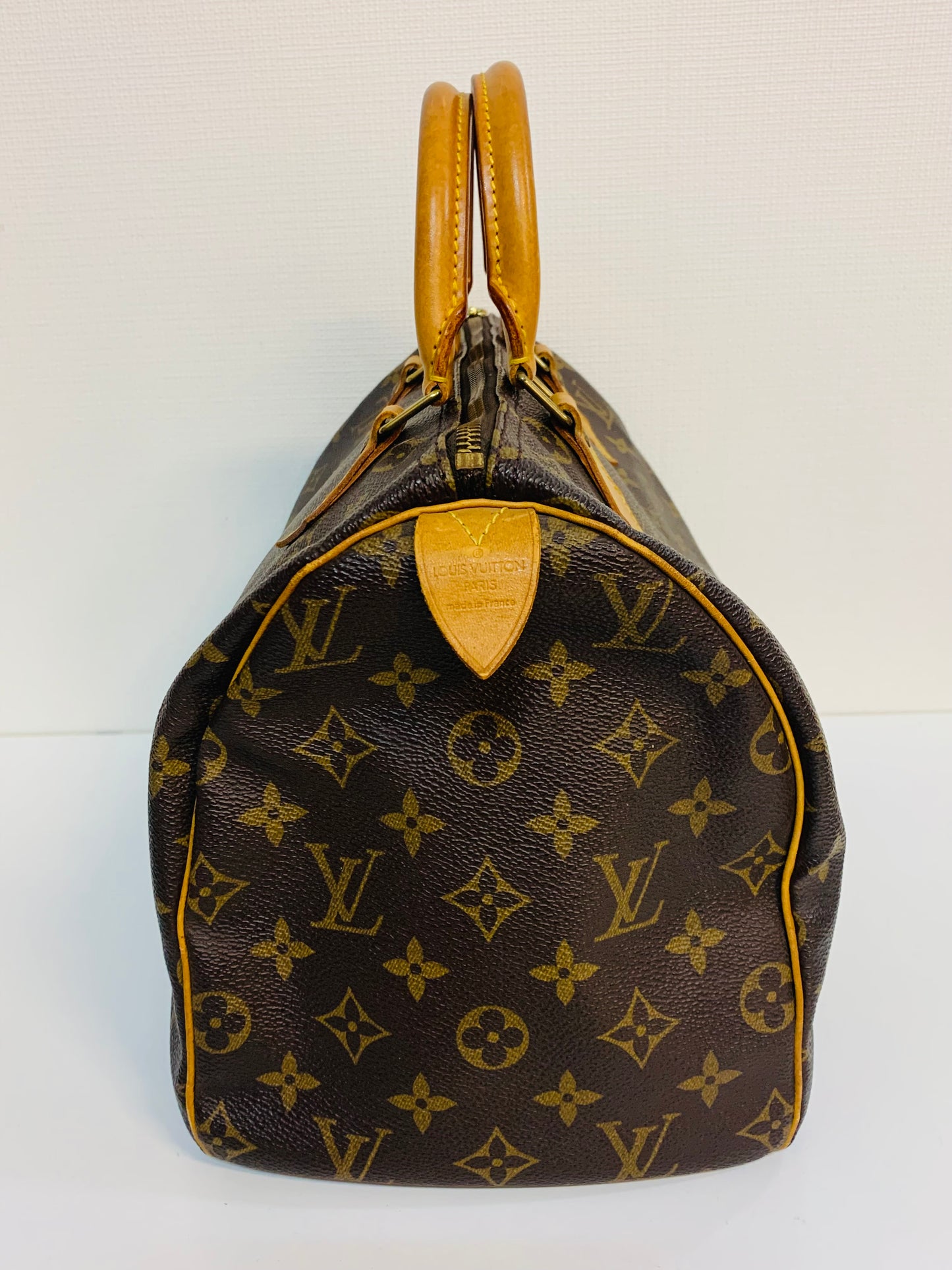 LOUIS VUITTON Speedy 30