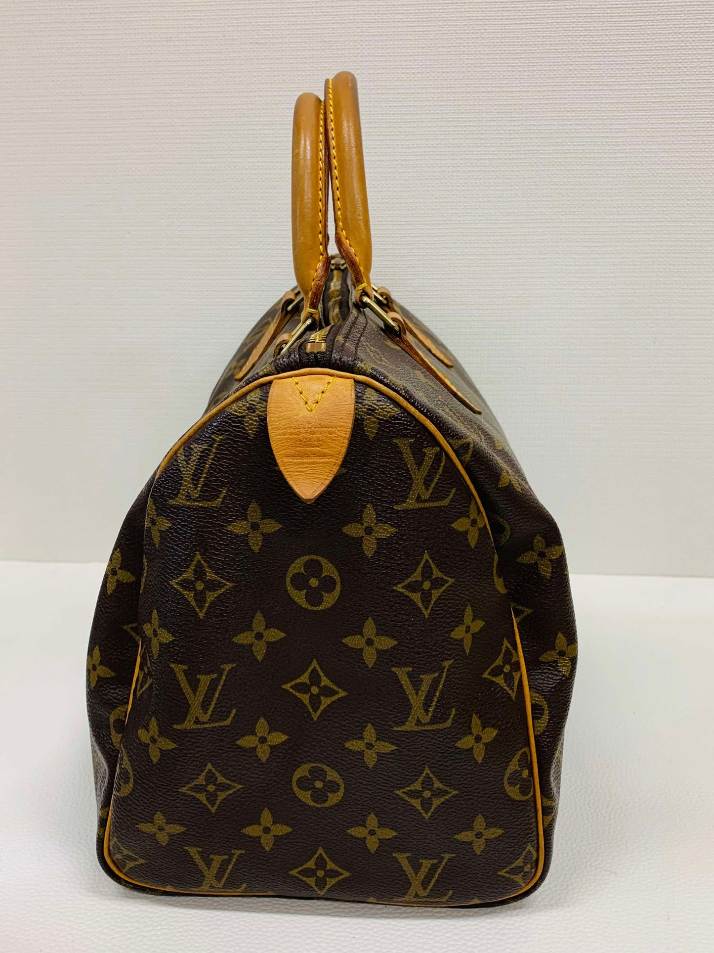 Authentic Louis Vuitton Speedy 30