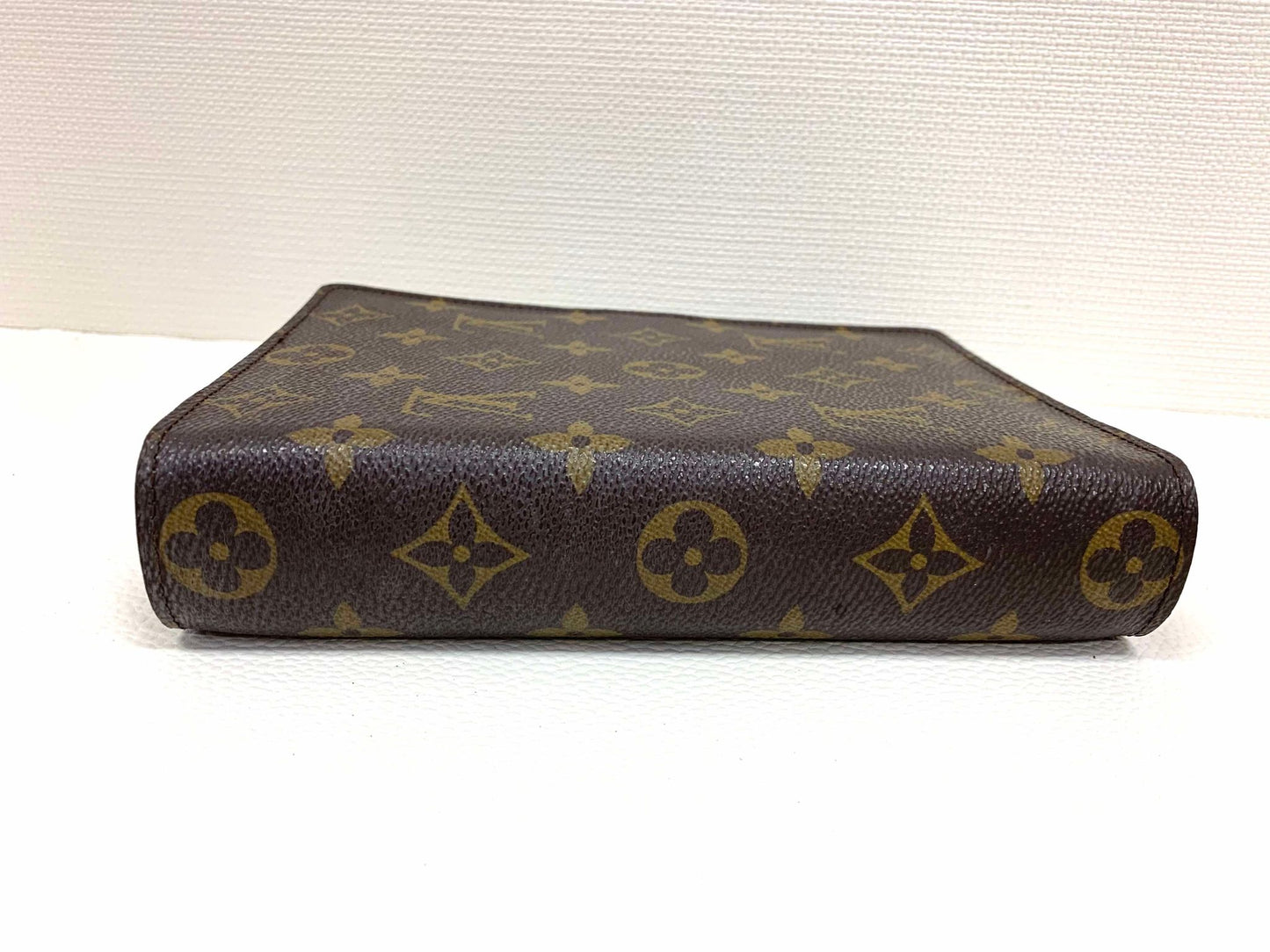 Authentic Louis Vuitton Agenda MM