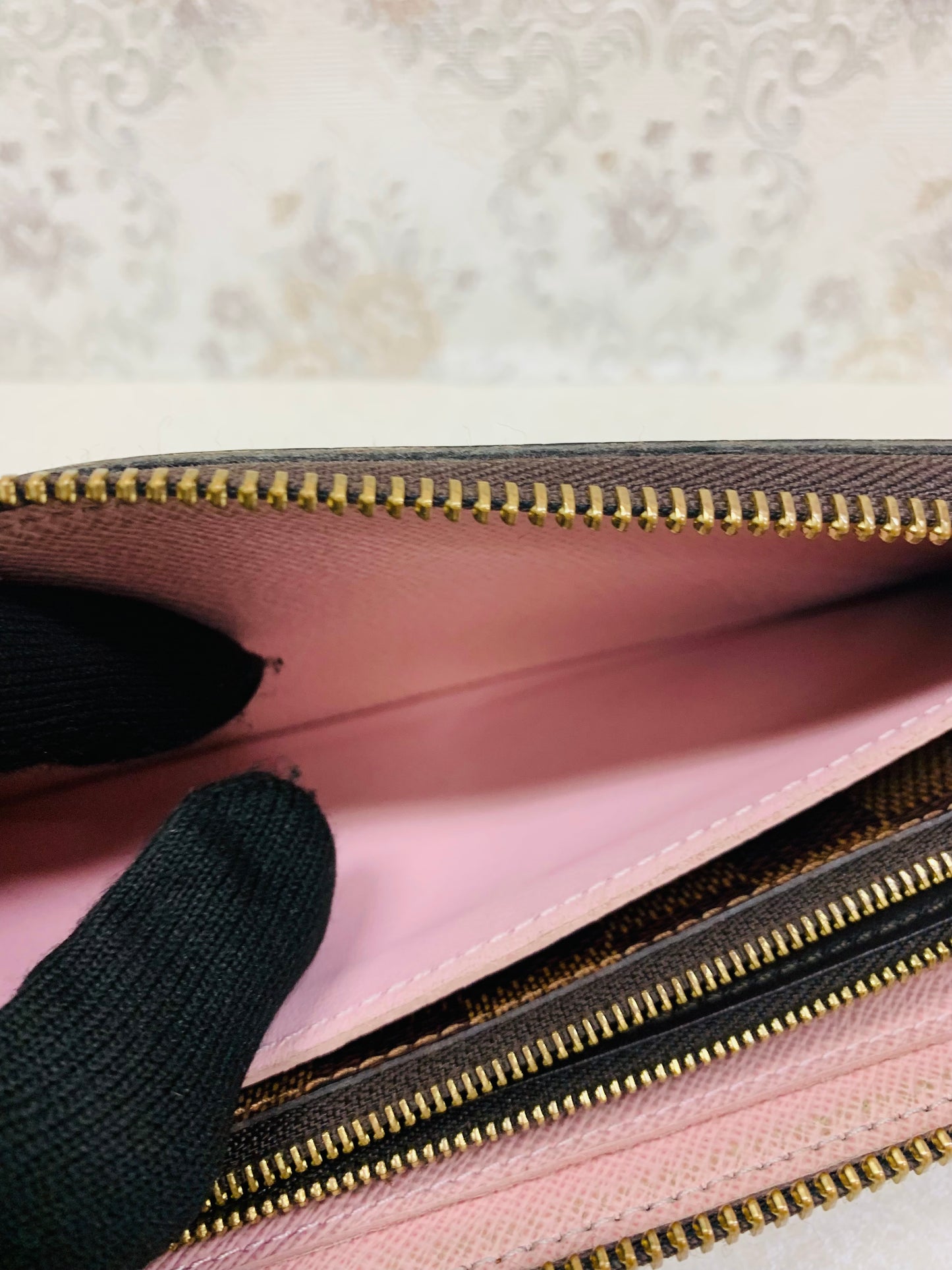 Louis Vuitton Damier Ebène Clémence Wallet