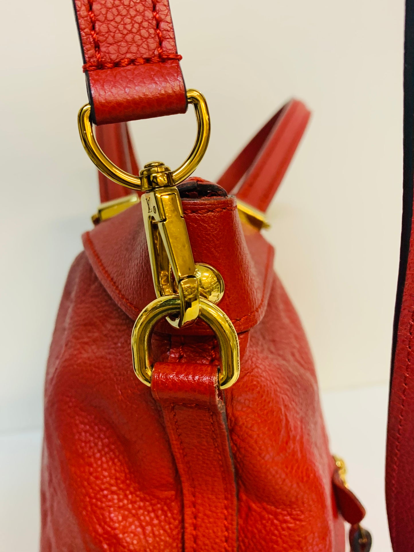 LOUIS VUITTON Bastille Empreinte Red