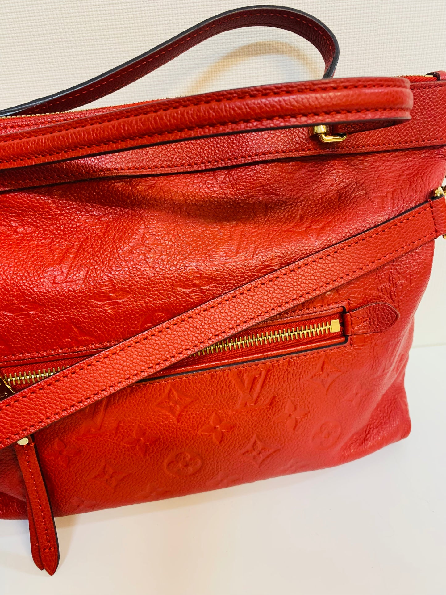 LOUIS VUITTON Bastille Empreinte Red