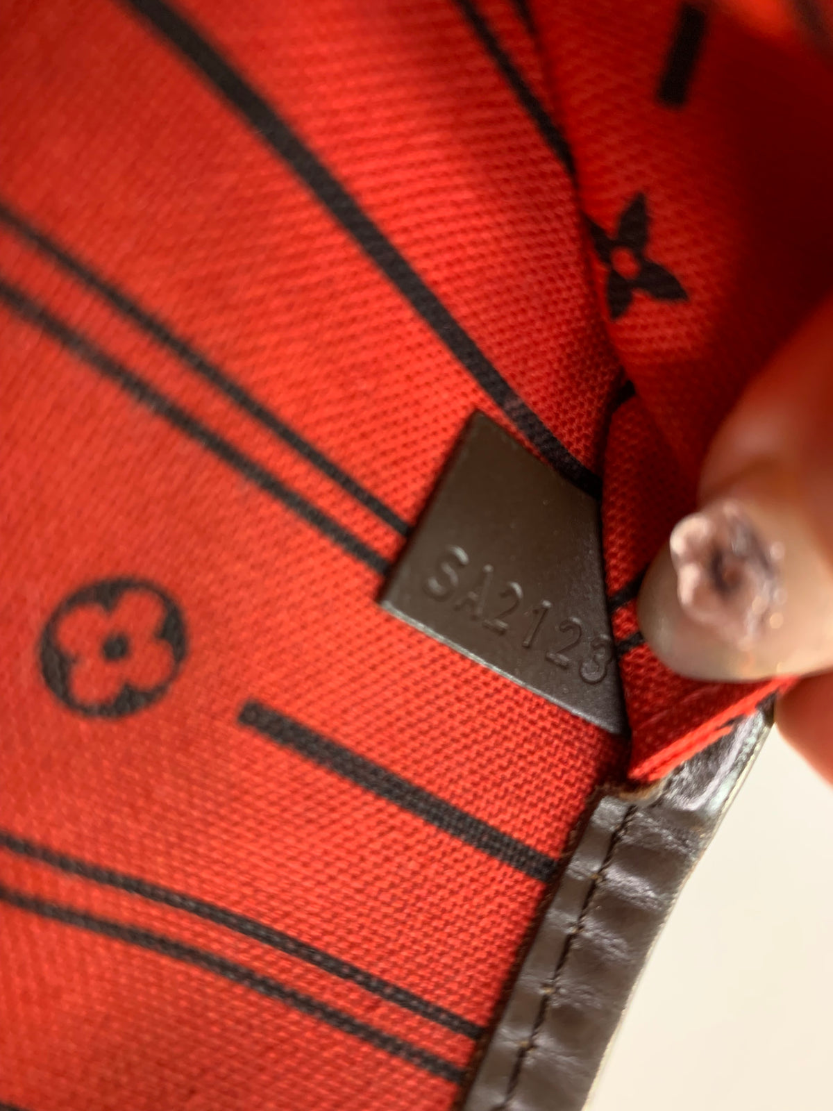 LOUIS VUITTON Damier Ebene Neverful MM
