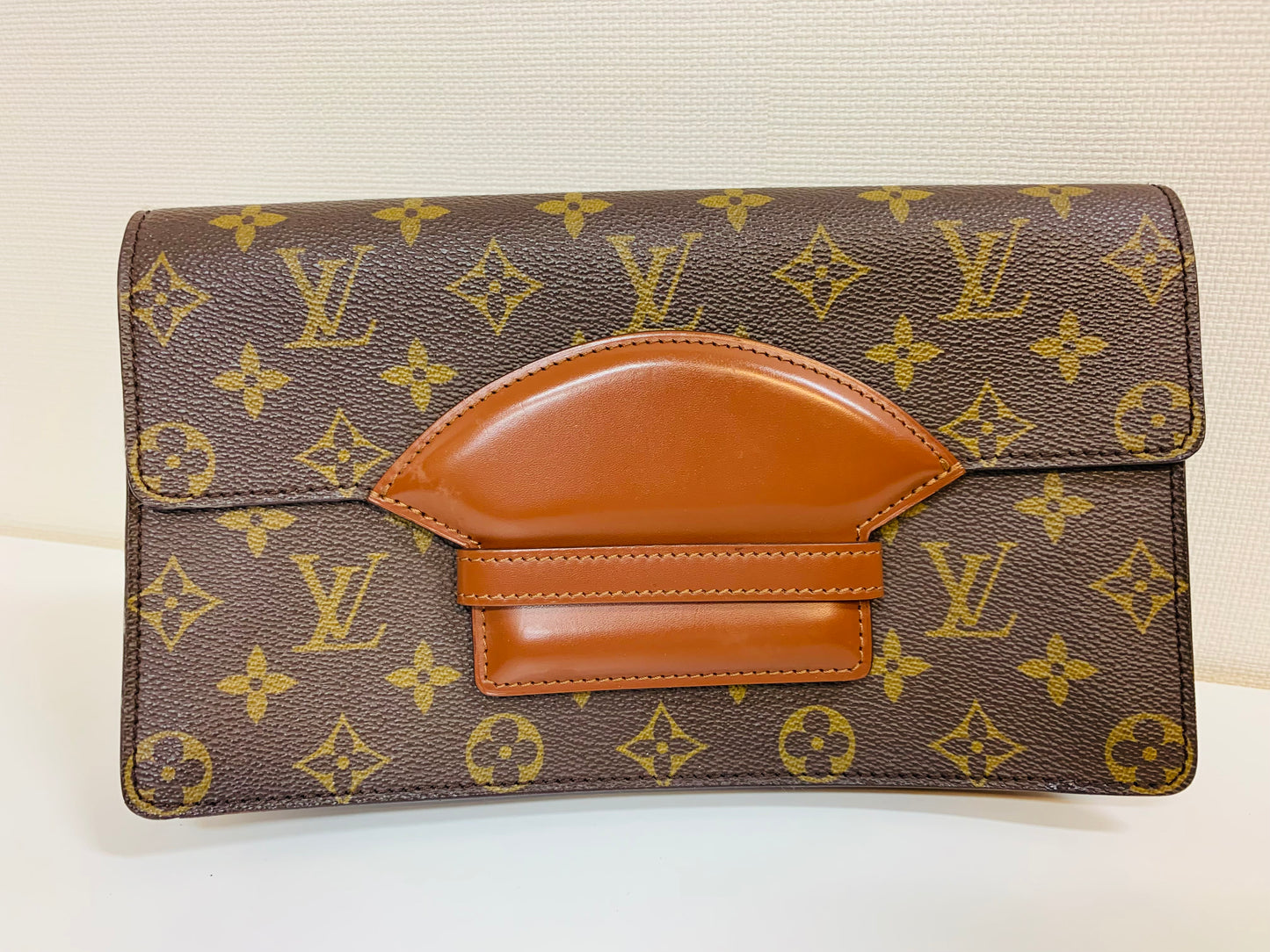 USED LOUIS VUITTON CHAILOT CLUTCH BAG