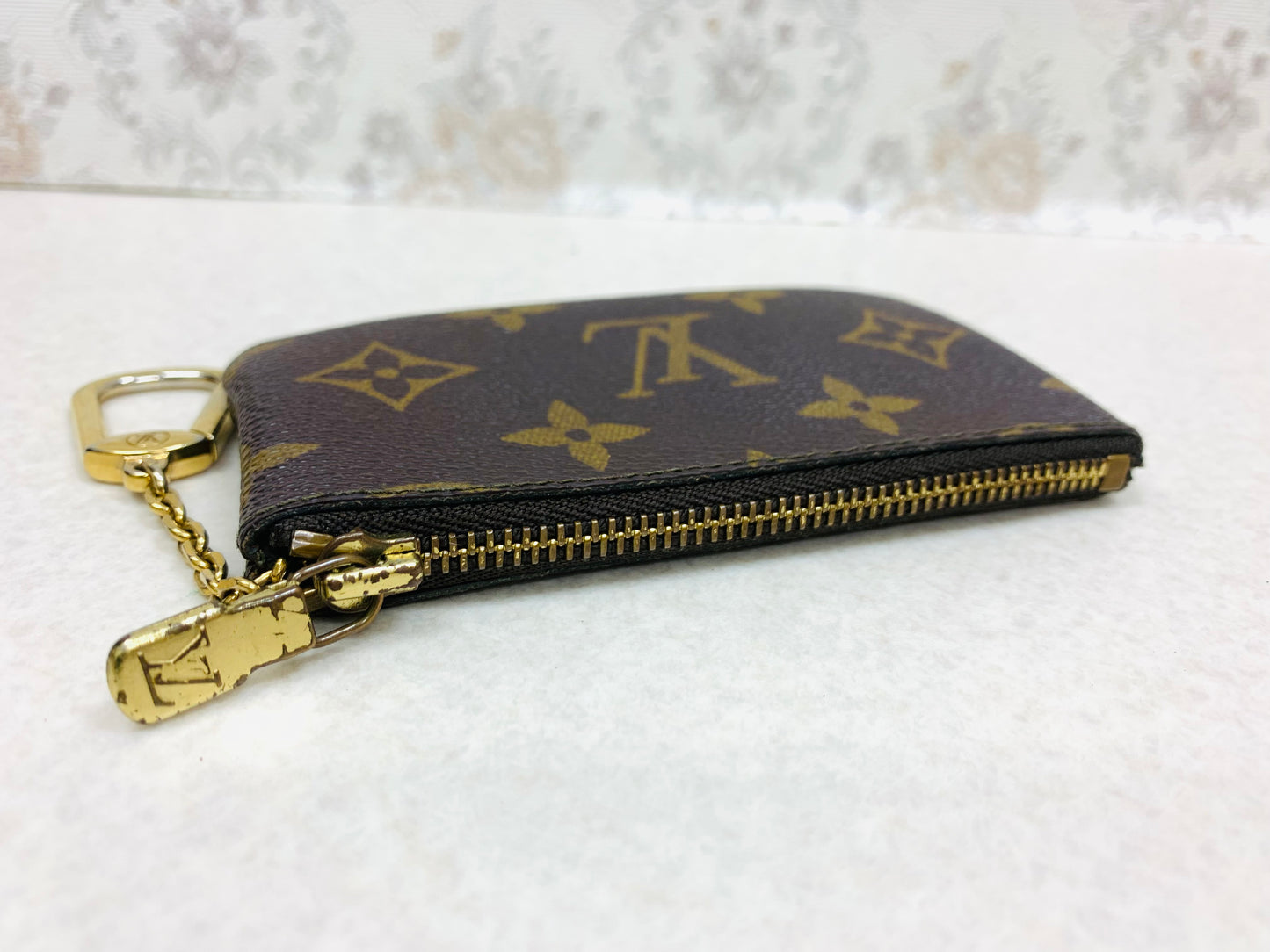 Louis Vuitton Monogram Key Cles/Coin Case