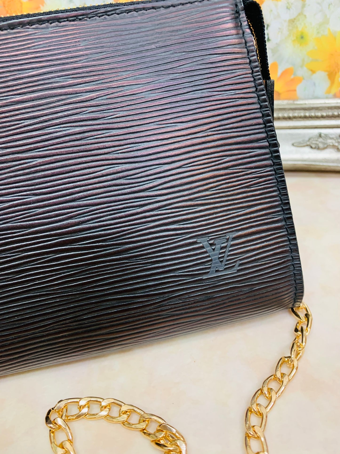 LOUIS VUITTON  Epi Noir Pochette Accessories