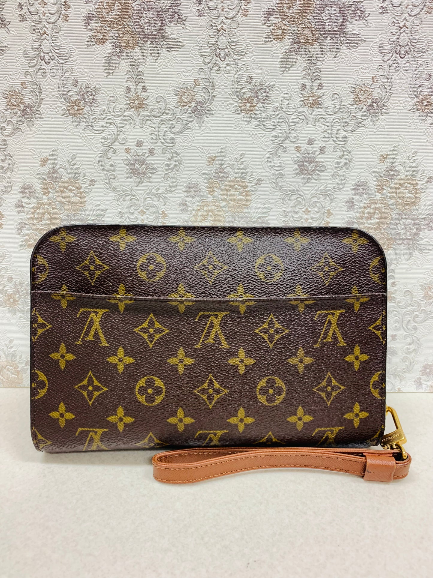 Louis Vuitton Monogram Orsay Clutch Bag (Wristlet)