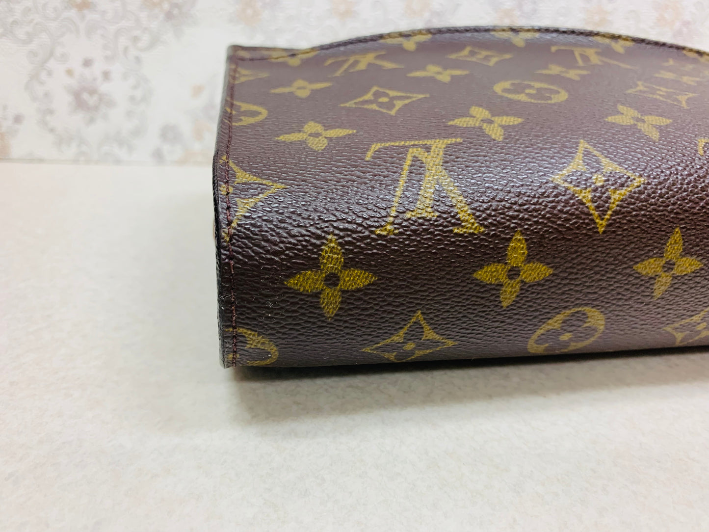 Louis Vuitton Monogram Orsay Clutch Bag (Wristlet)