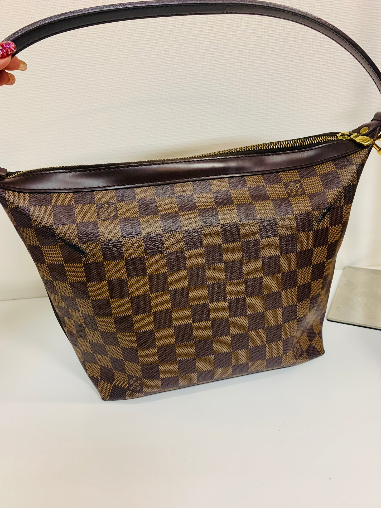 Louis Vuitton Damier Ebene Illovo MM