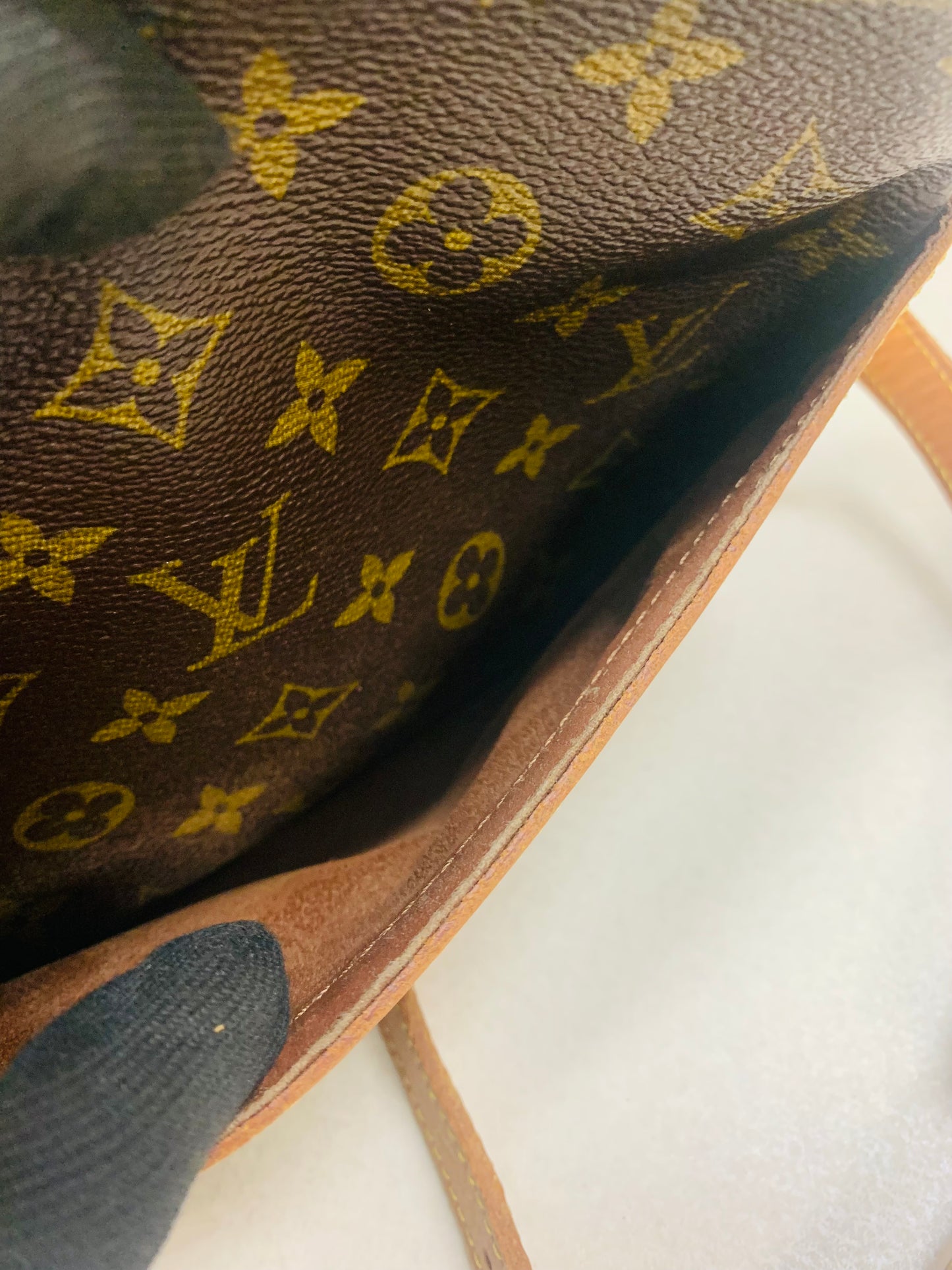 Louis Vuitton Monogram Senlis