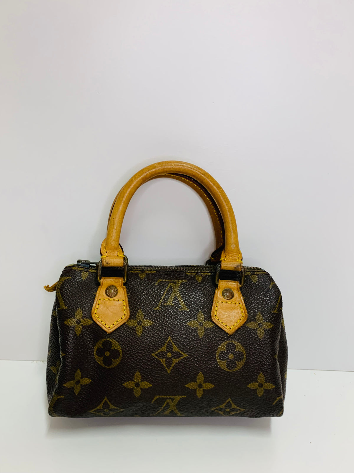 Louis Vuitton Monogram Mini Speedy
