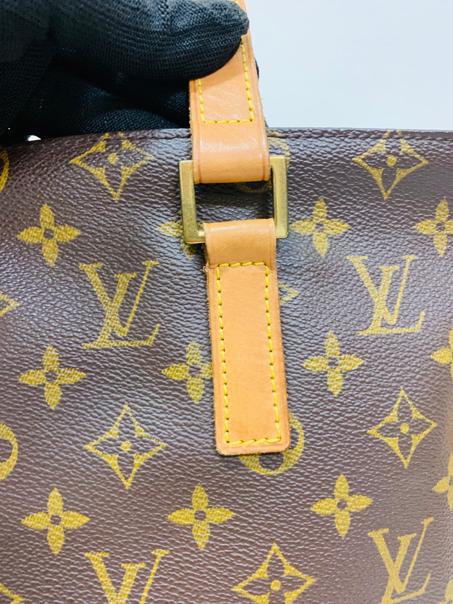 Louis Vuitton Cabas Mezzo