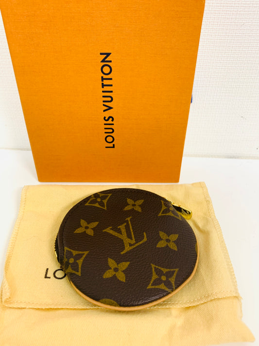 Louis Vuitton Round Coin Purse.