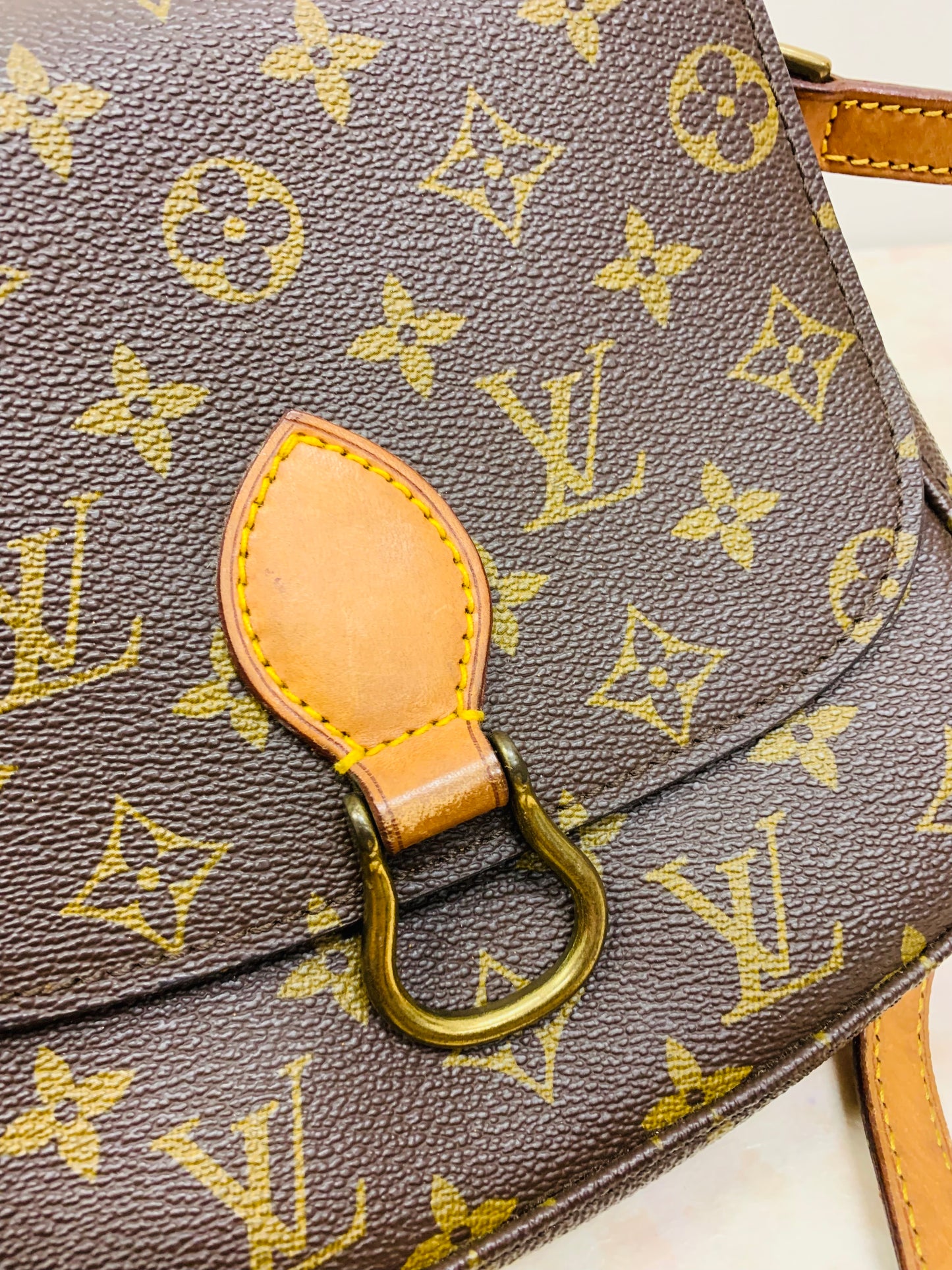 USED LOUIS VUITTON SAUNT CLOUD MM