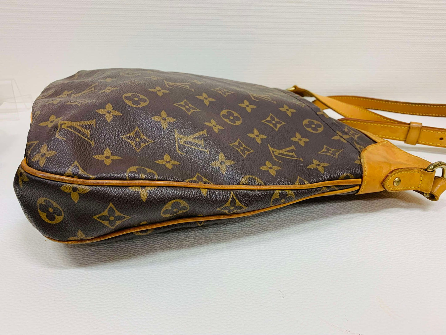 Authentic Louis Vuitton ODEON MM