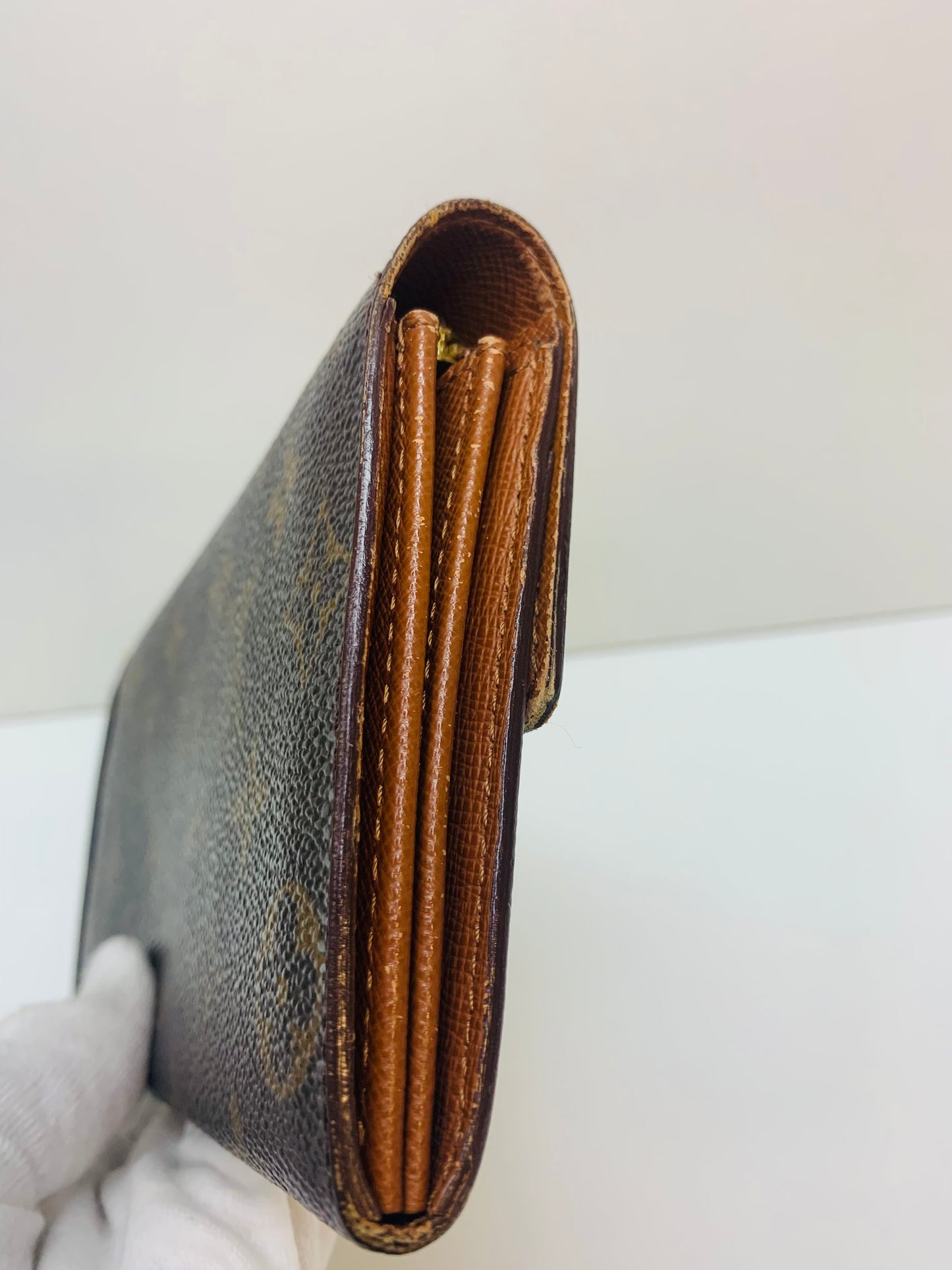 Louis Vuitton Sarah Wallet Moogram