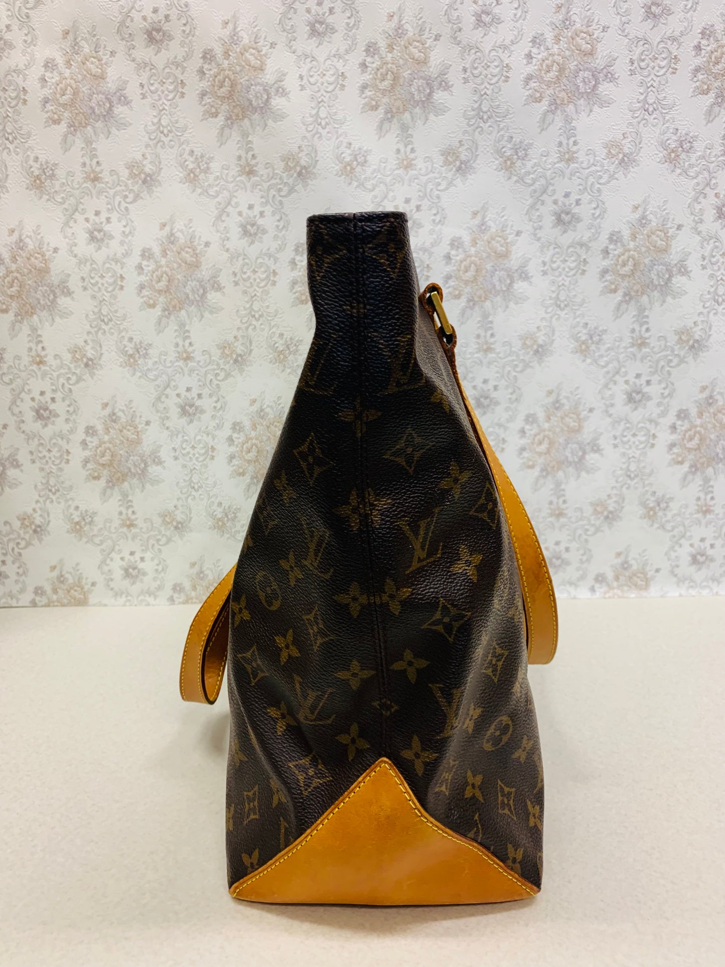 Louis Vuitton Monogram Cabas Mezzo MM
