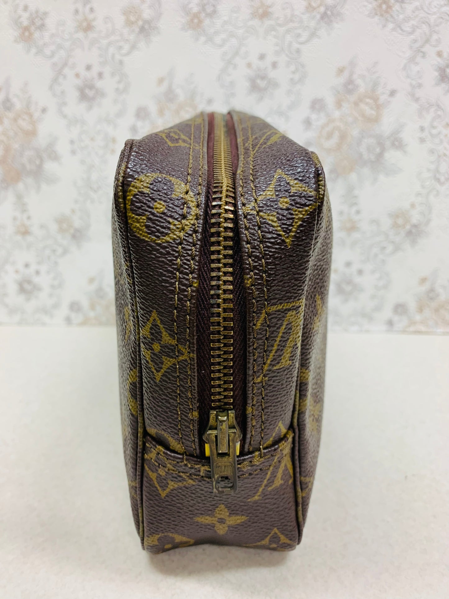 Louis Vuitton Monogram Trousse Toilette 23