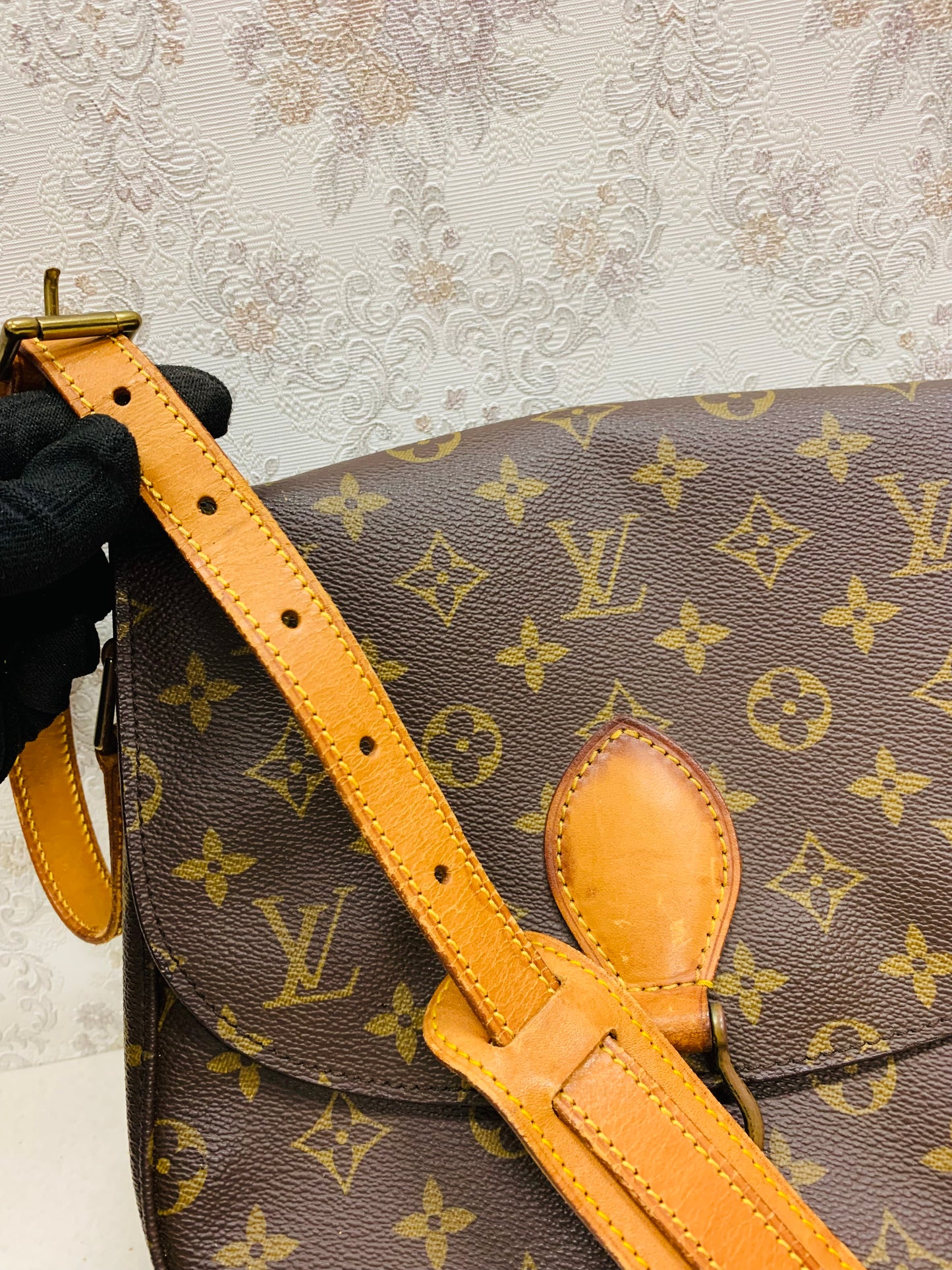 Louis Vuitton Monogram Saint Cloud GM