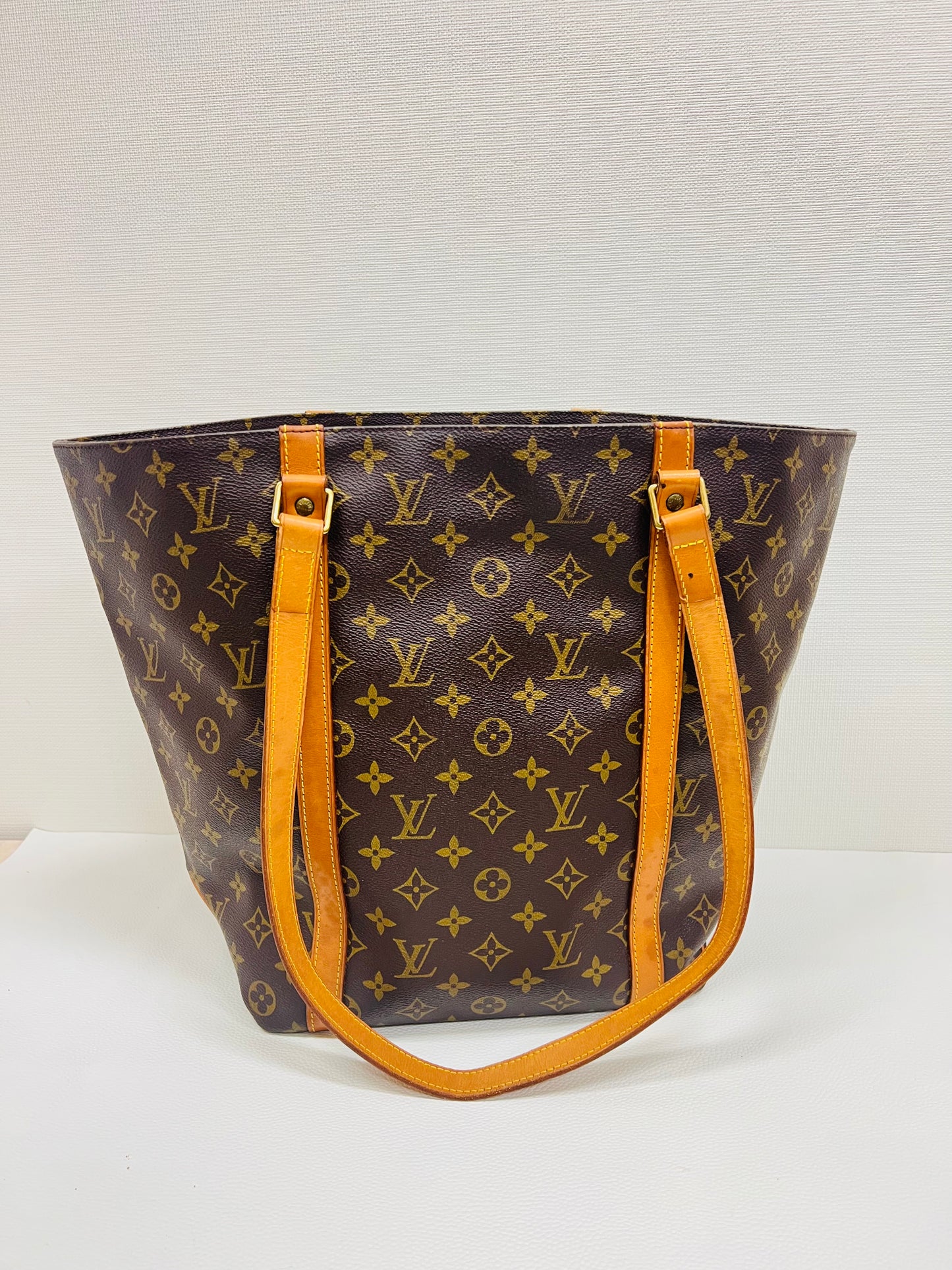 Use Louis Vuitton Sac Shopping Tote Bag