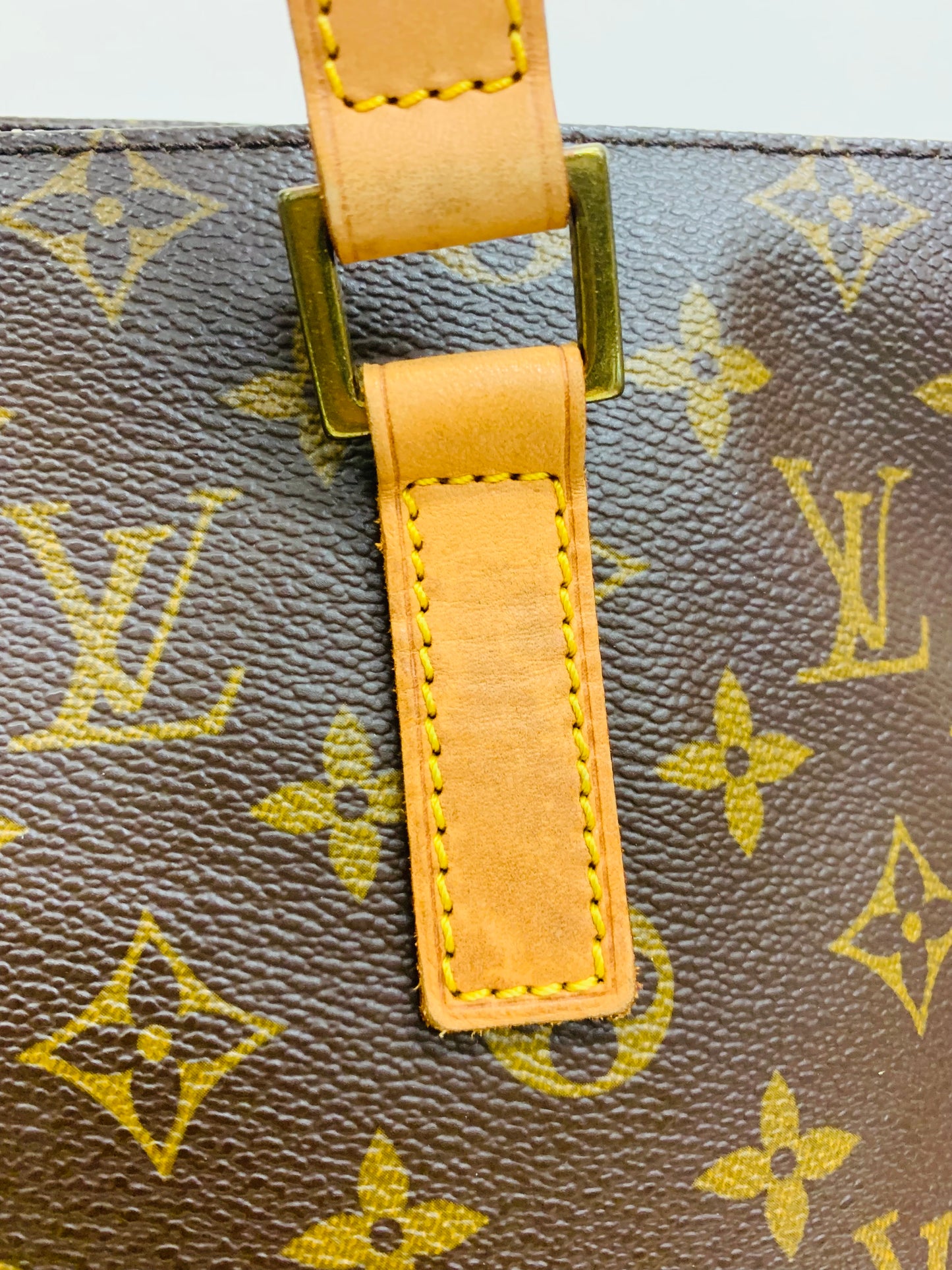 Louis Vuitton Cabas Mezzo