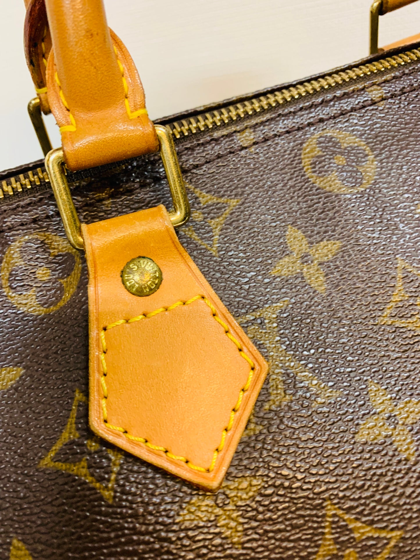 USED LOUIS VUITTON SPEEDY 30