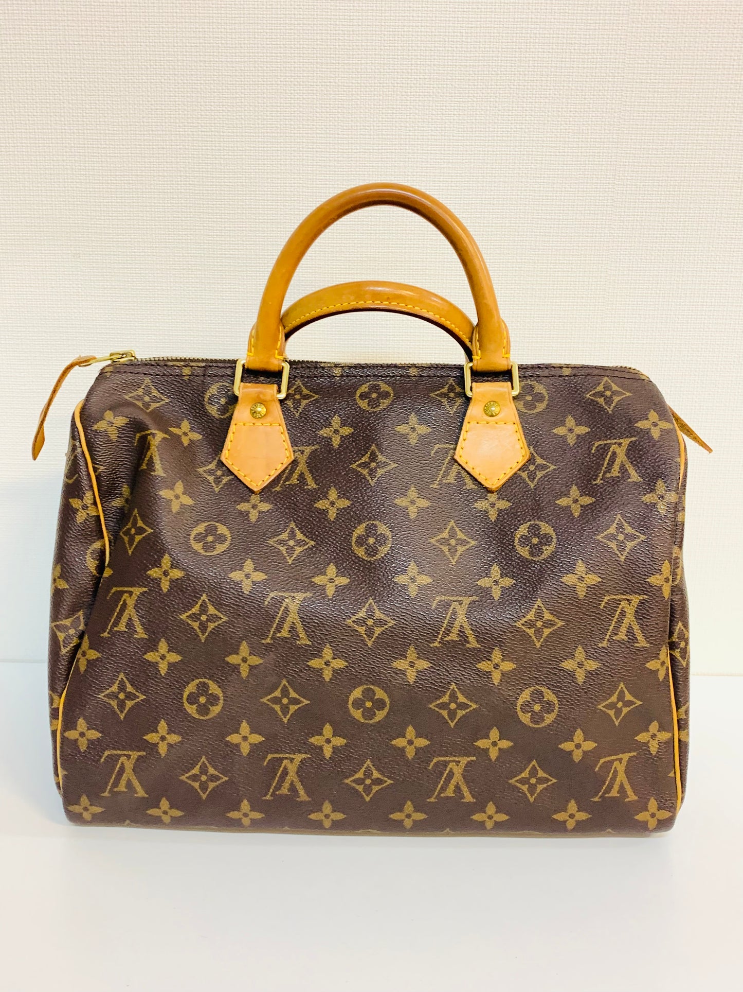 LOUIS VUITTON Speedy 30