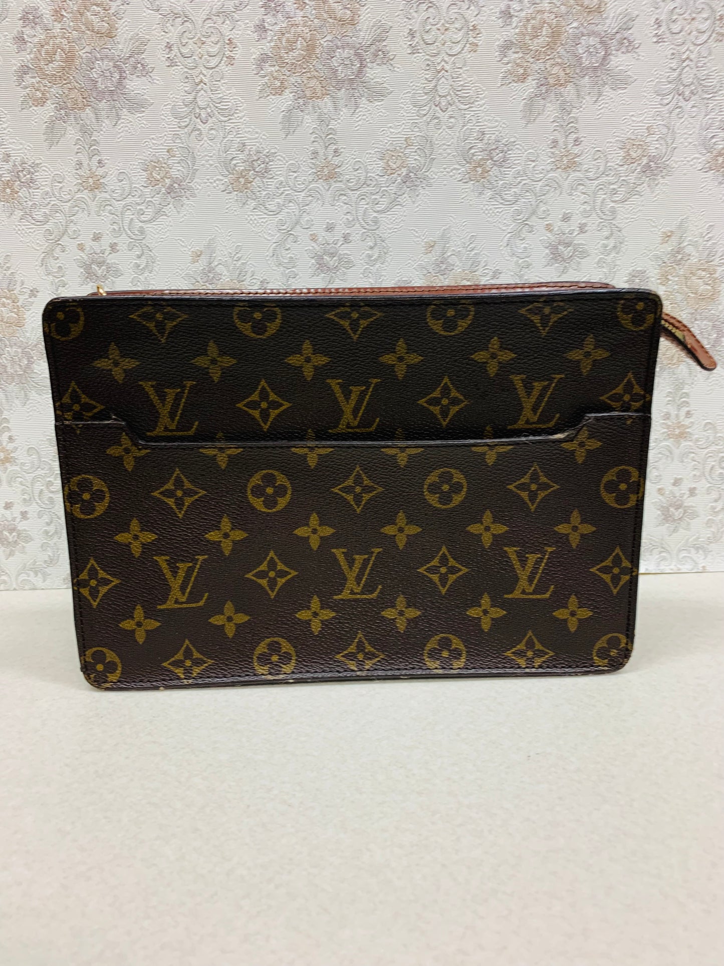Louis Vuitton Monogram  Pochette Homme
