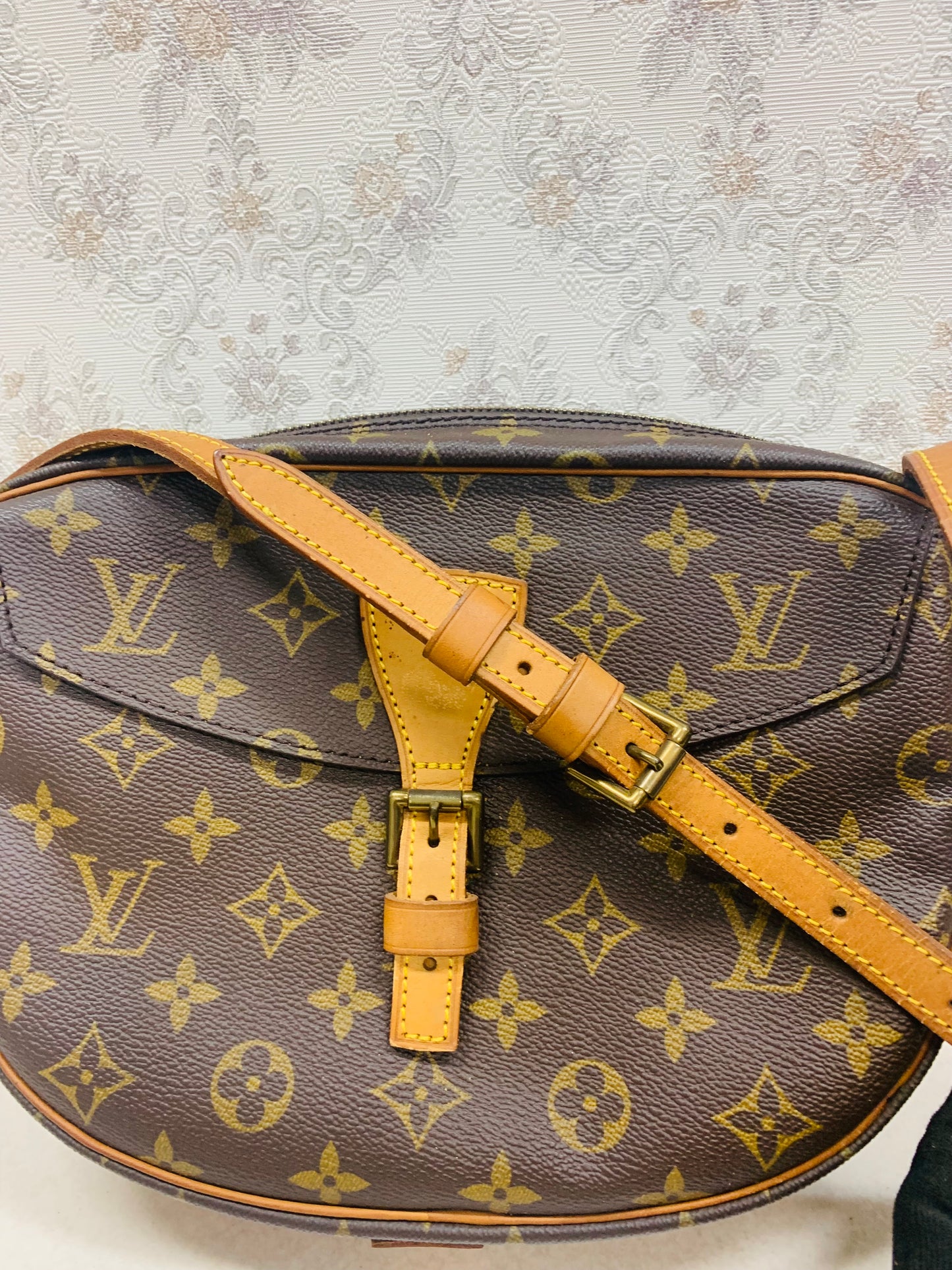 Louis Vuitton Monogram JeuneFille GM