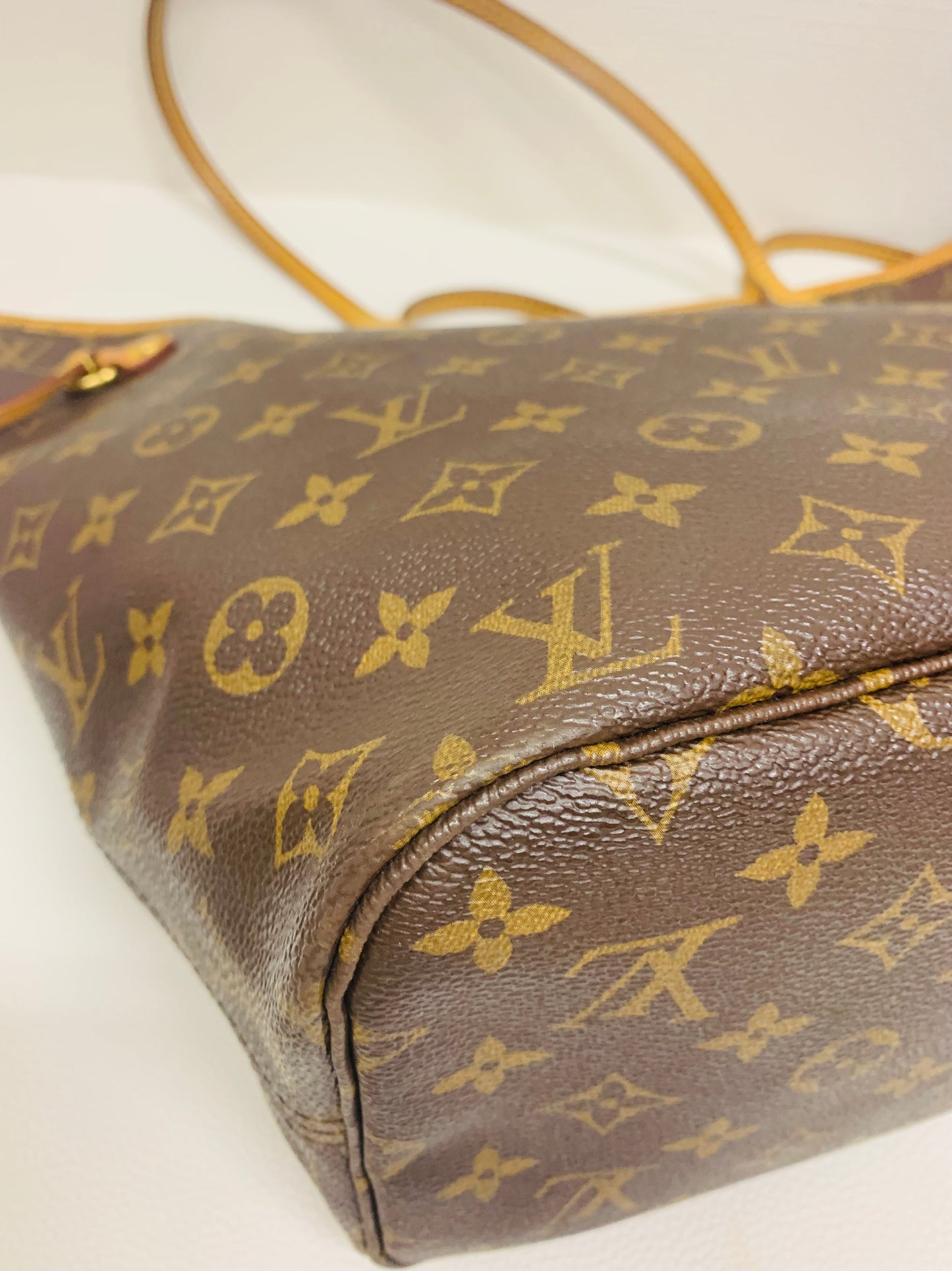 Used Louis Vuitton Limited Edition Neverful MM Mimosa with pouch