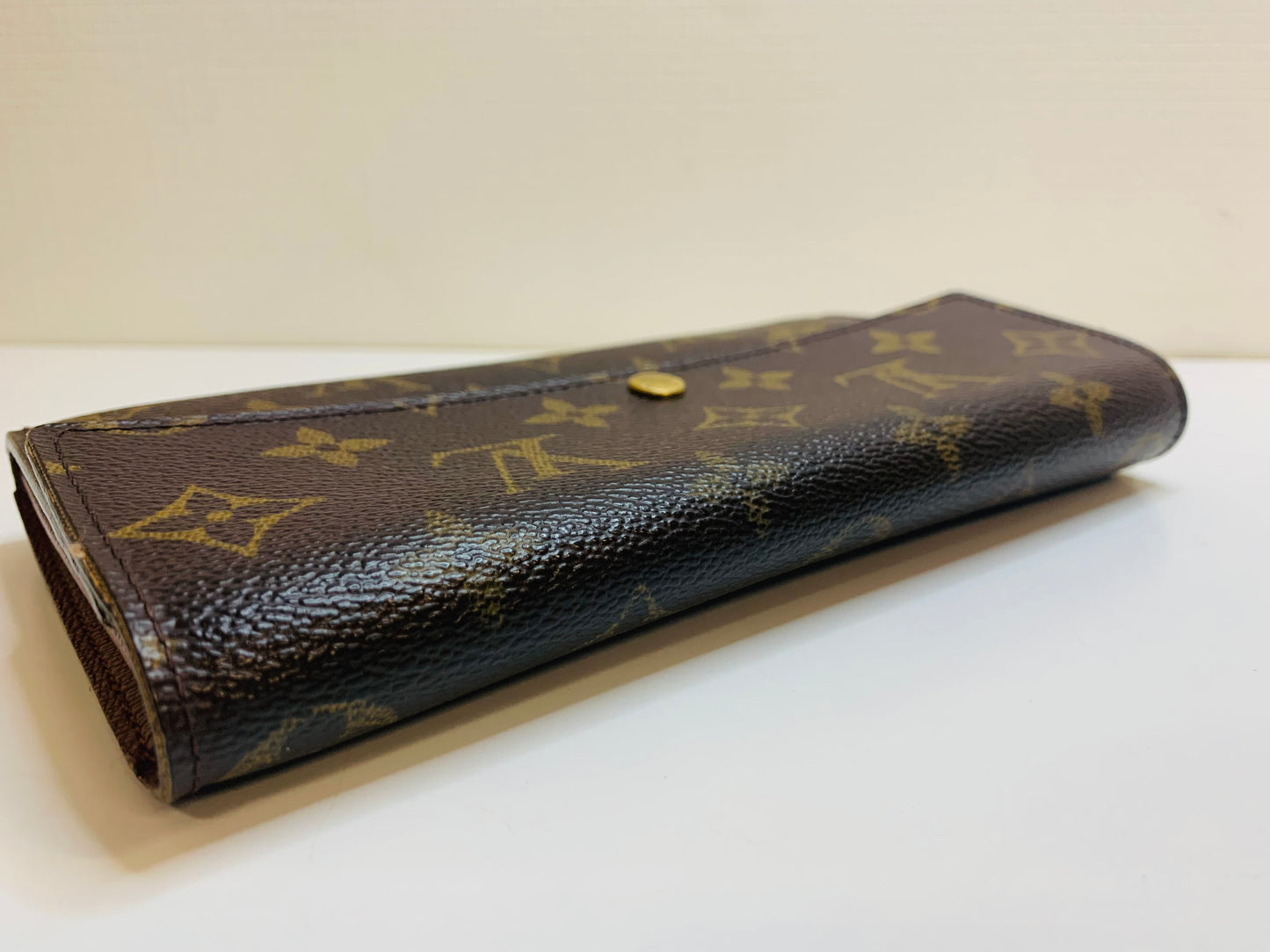 Louis Vuitton Monogram Sarah Wallet