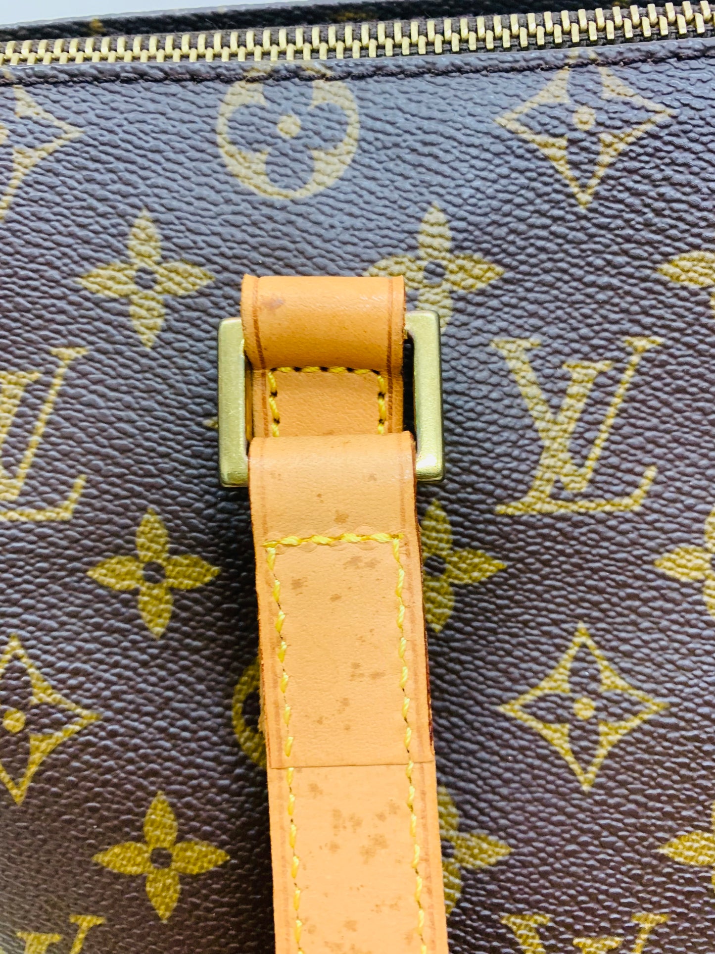 Louis Vuitton Cabas Mezzo