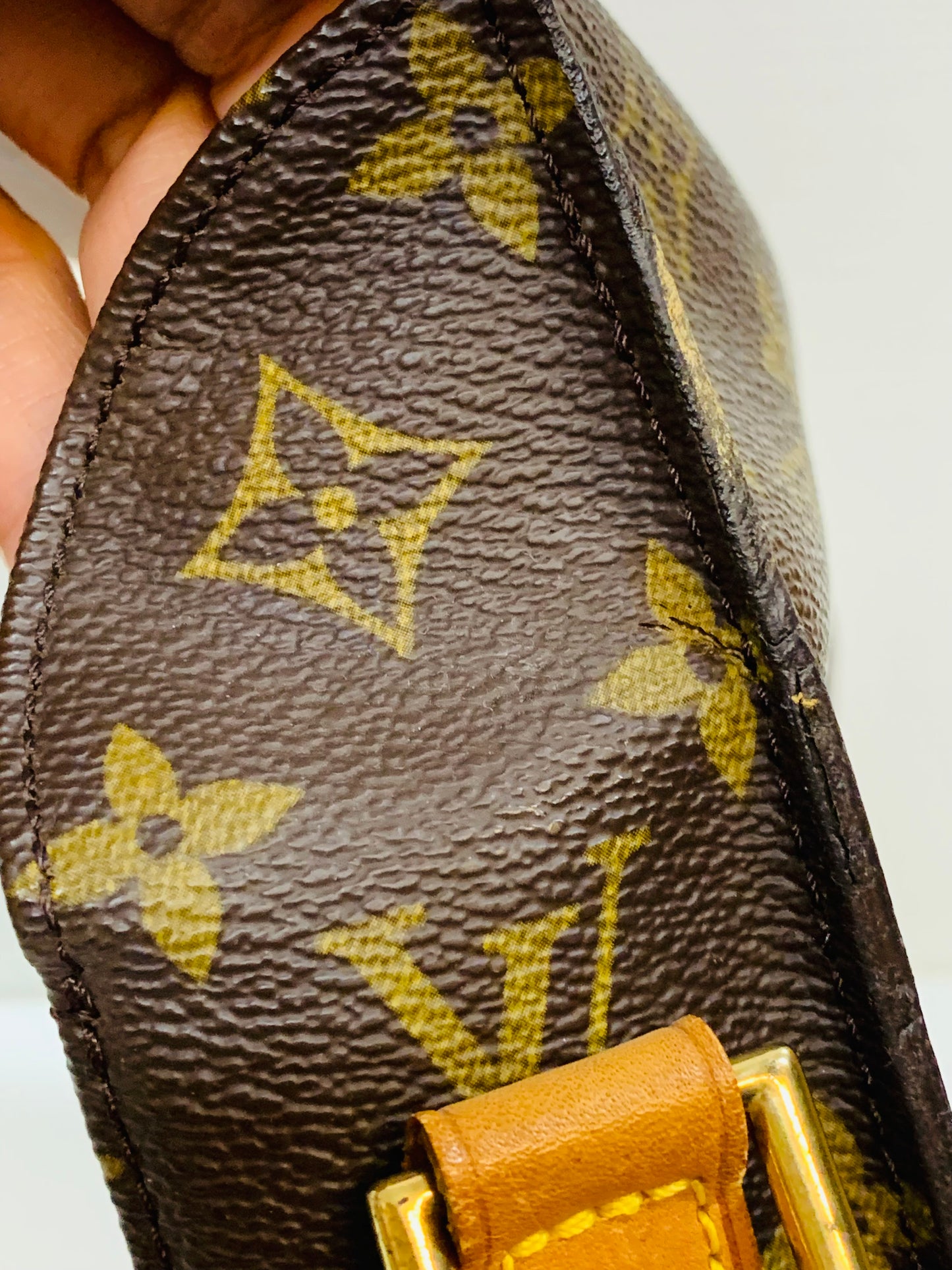 USED LOUIS VUITTON SAINT CLOUD GM