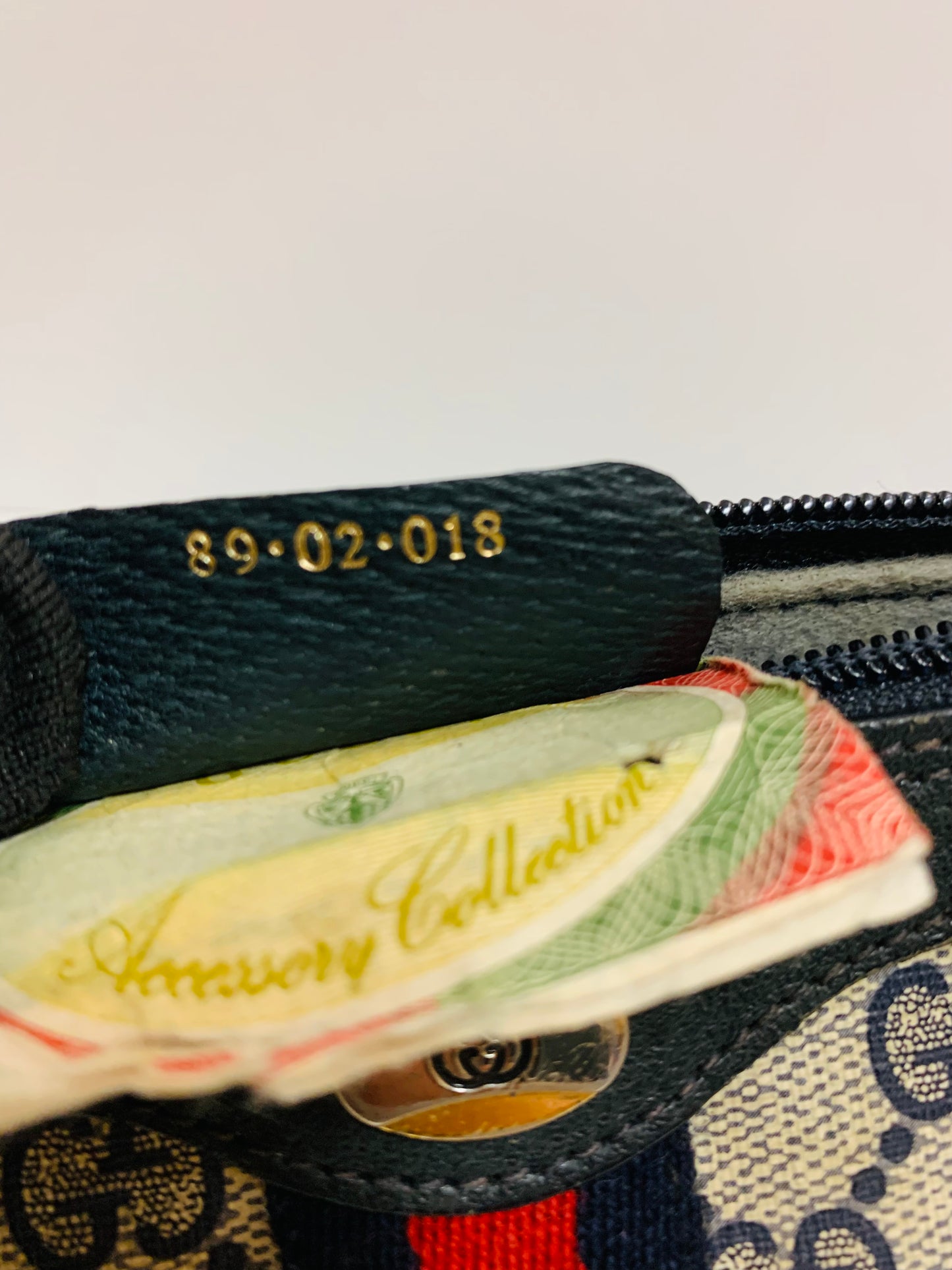 GUCCI GG Supreme Sherry Line Shoulder Bag