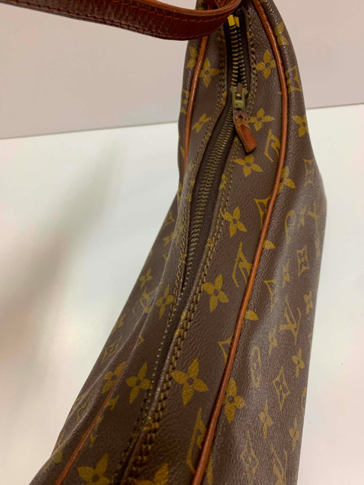 Louis Vuitton  Vintage Boulogne Monogram  Baguette Hobo Shoulder Bag