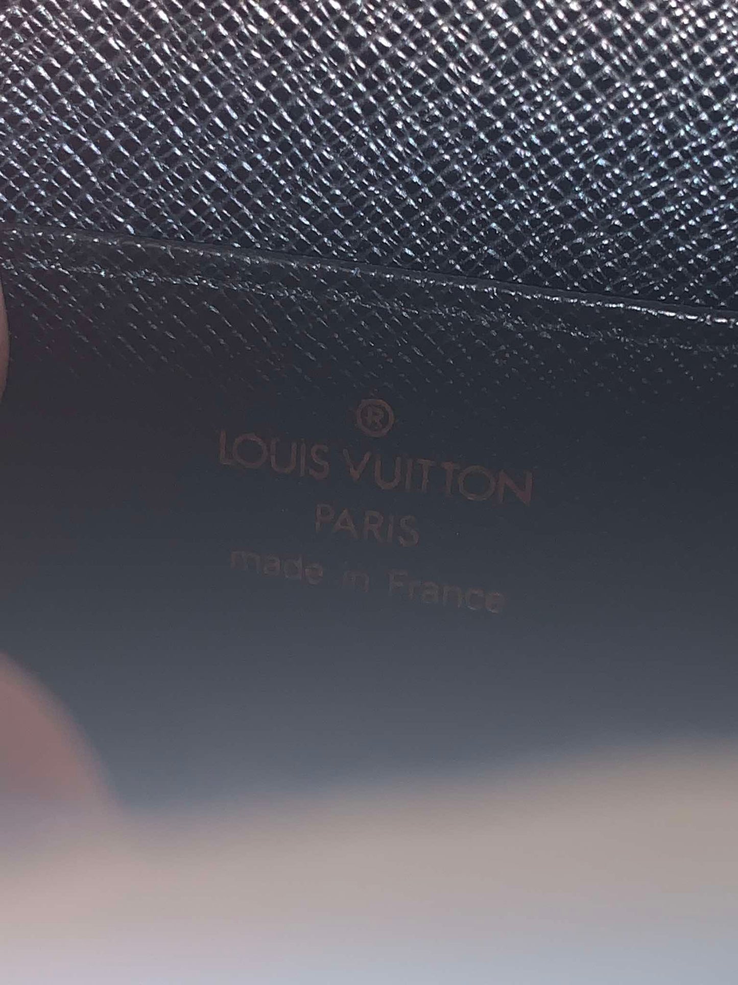Louis Vuitton  Epi Pochette Homme clutch
